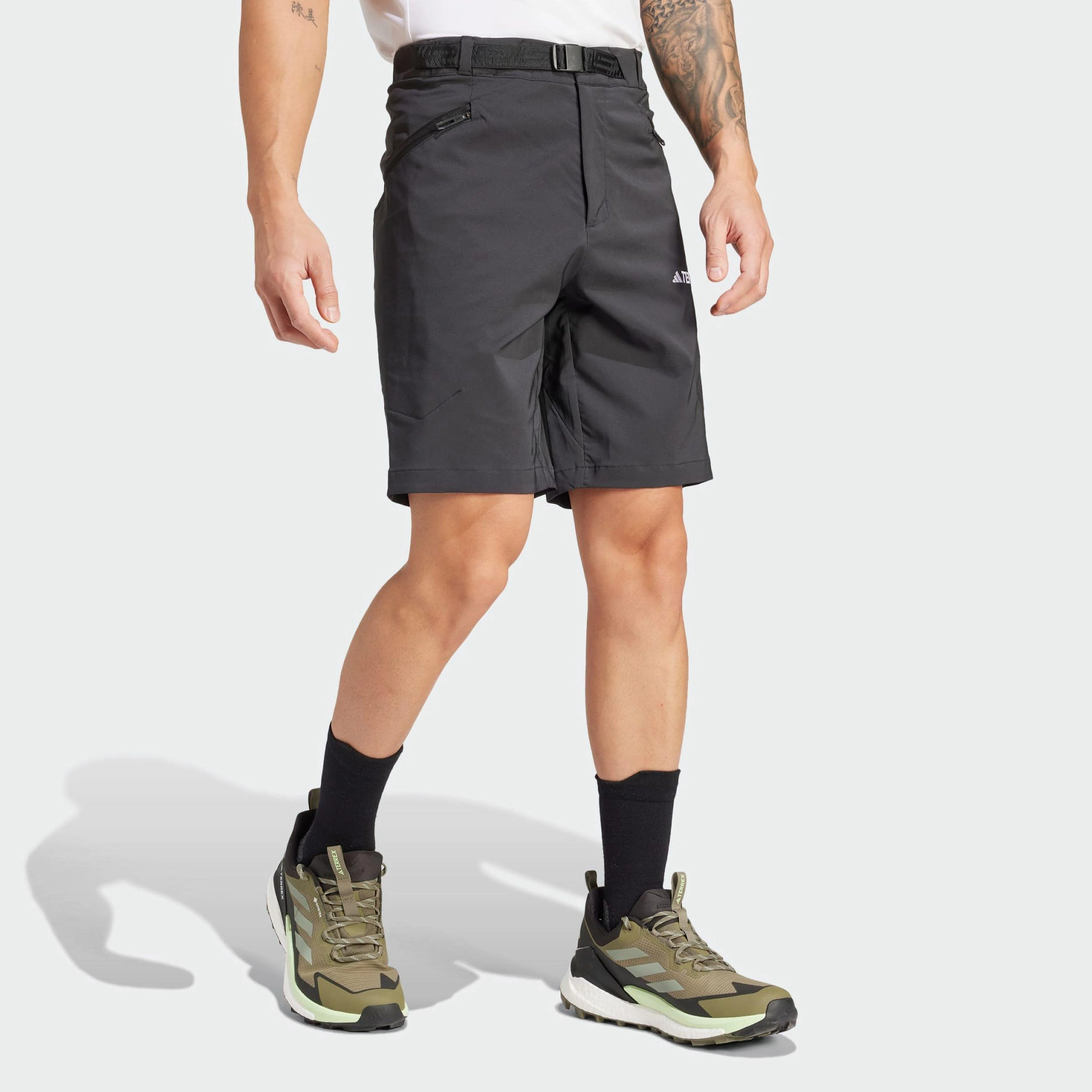Men's Xperior Mid Shorts - Image 3