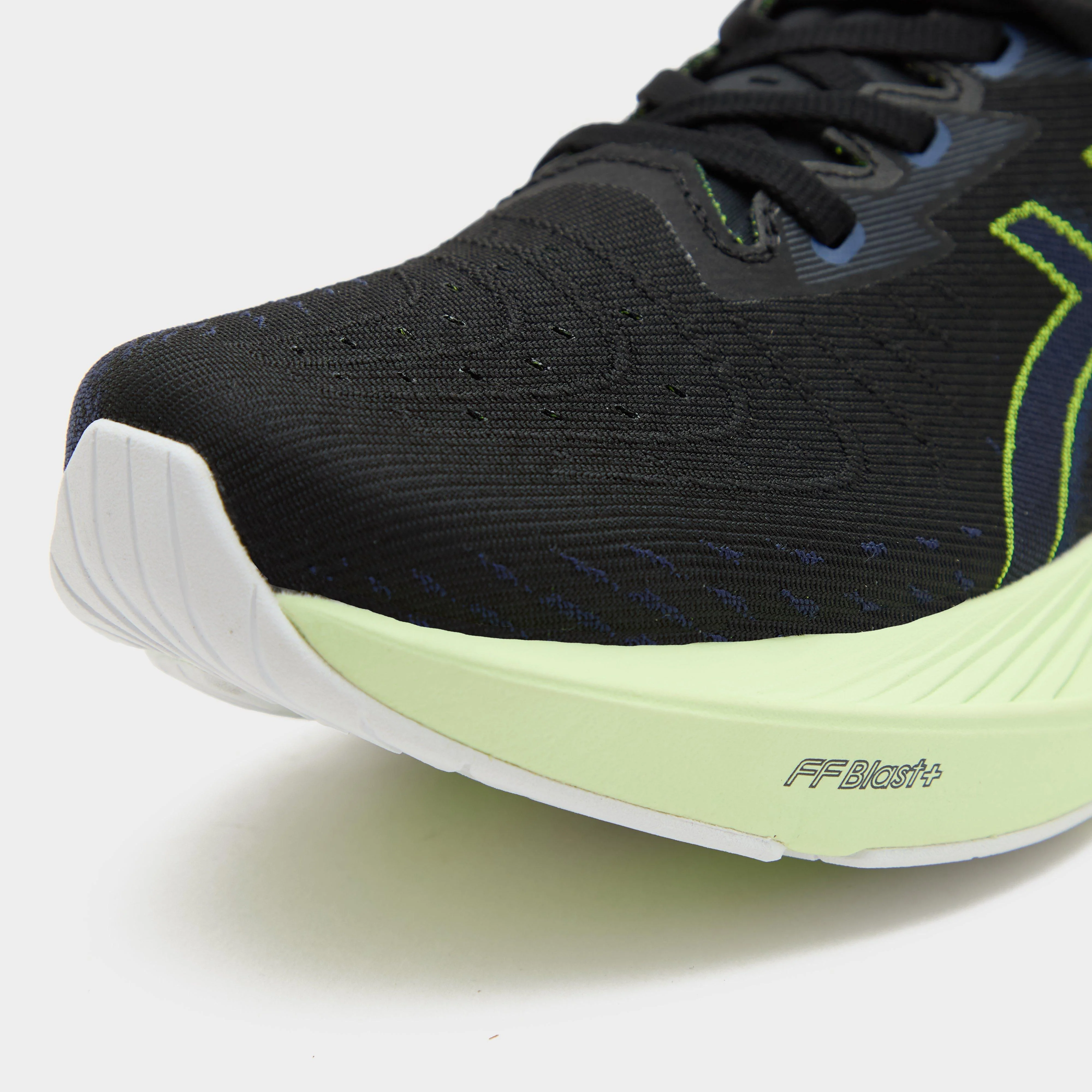 Men’s Novablast 4 Running Shoes - Image 5