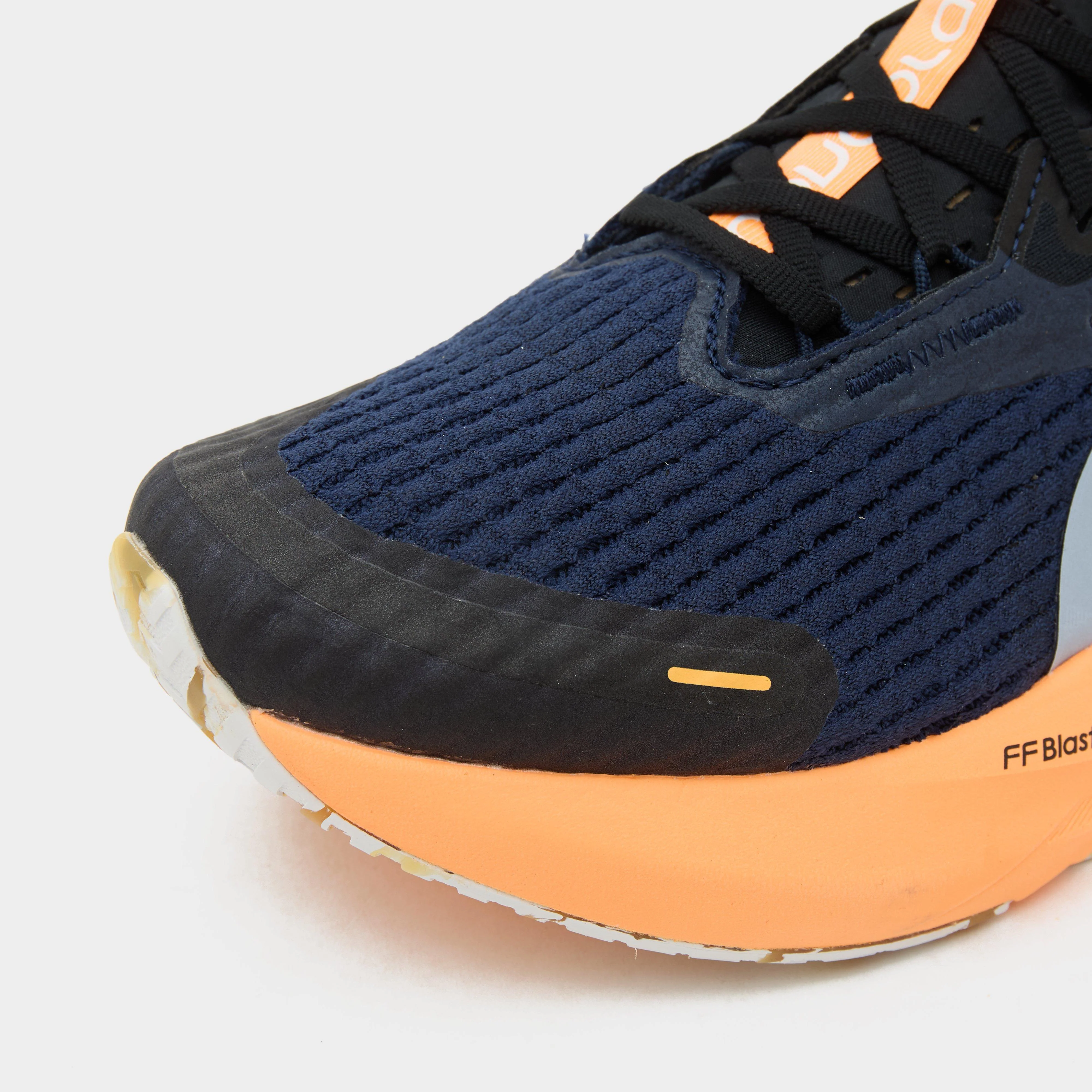Men’s Novablast™ 5 Running Shoes - Image 4