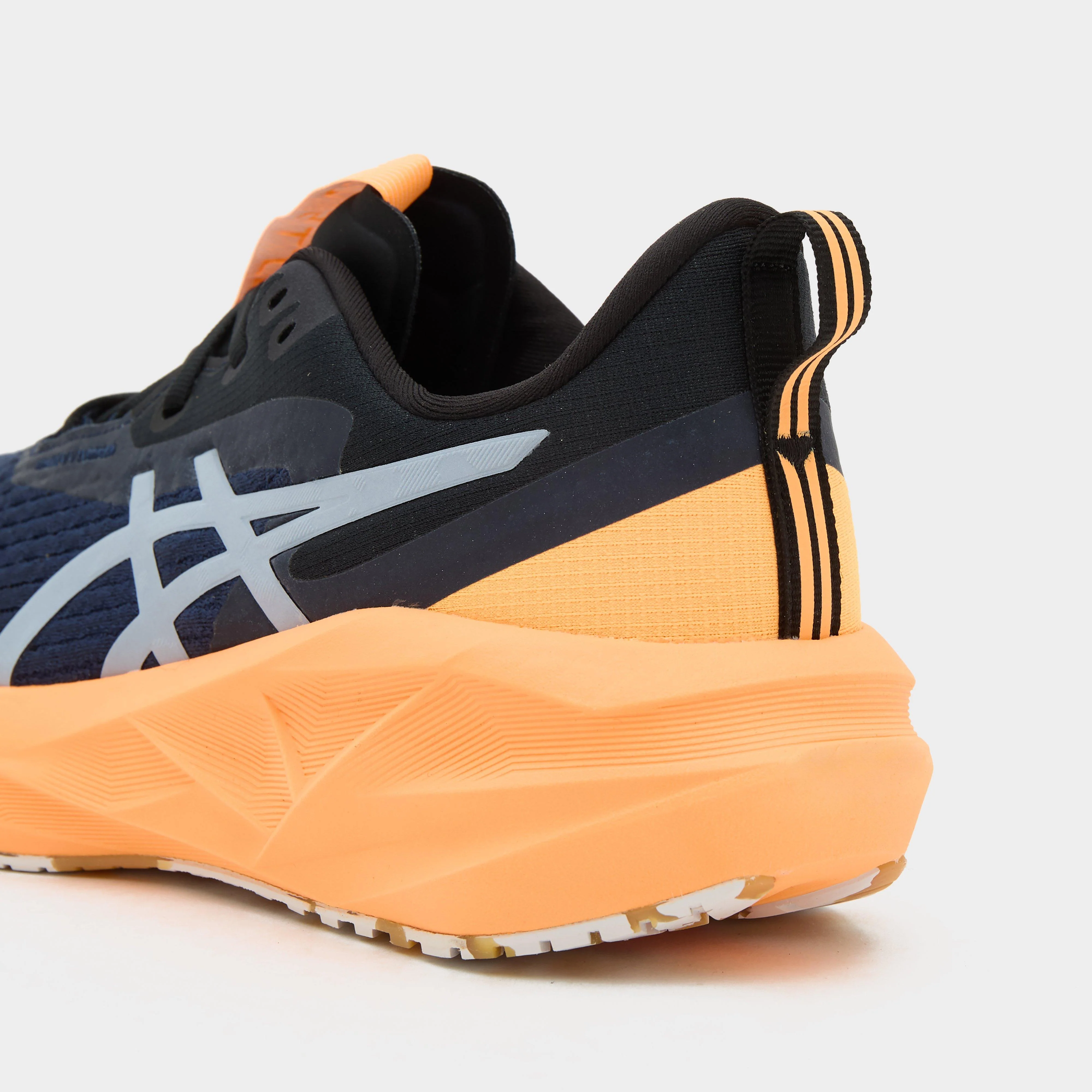 Men’s Novablast™ 5 Running Shoes - Image 6