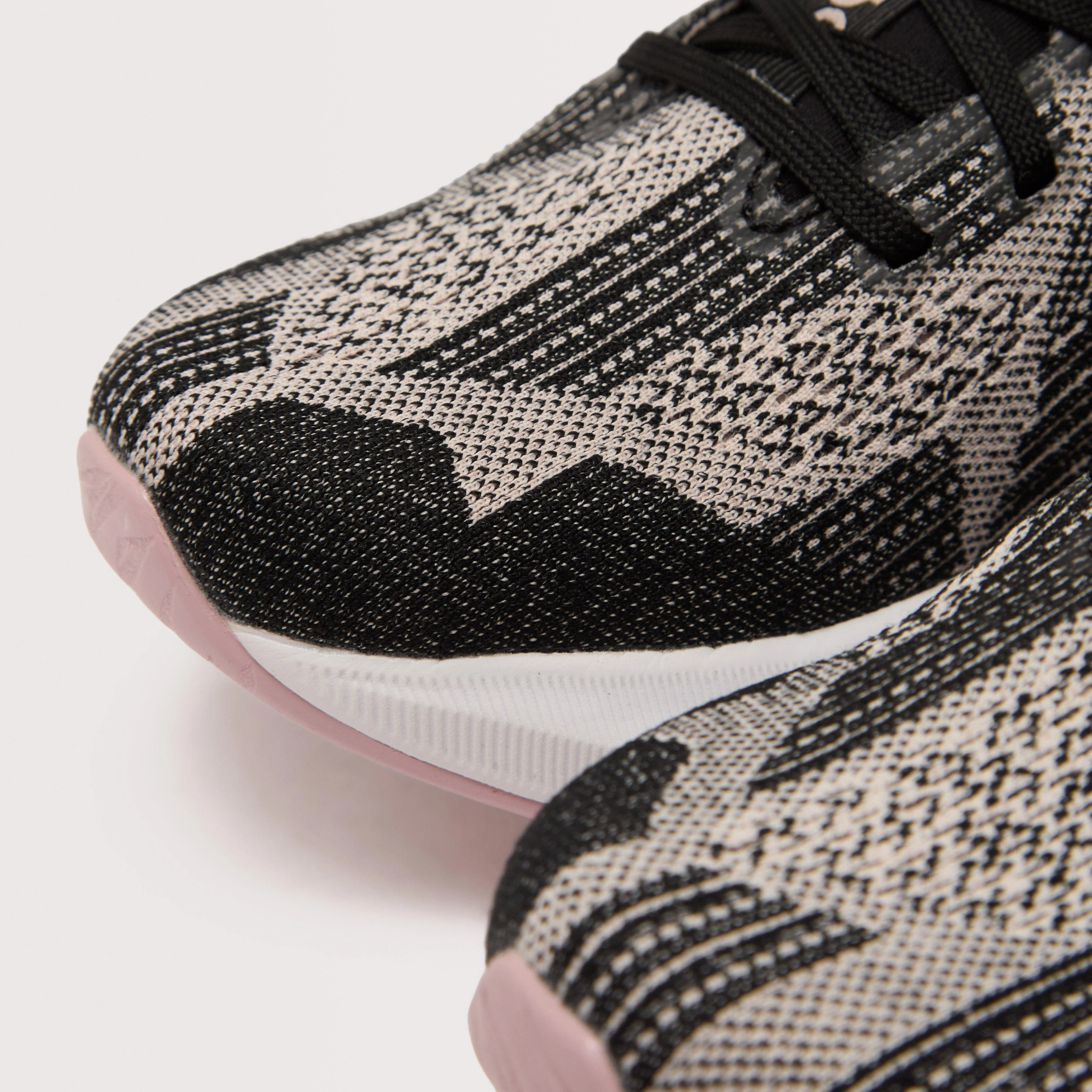Women’s Dynablast 5 Running Shoes - Image 5