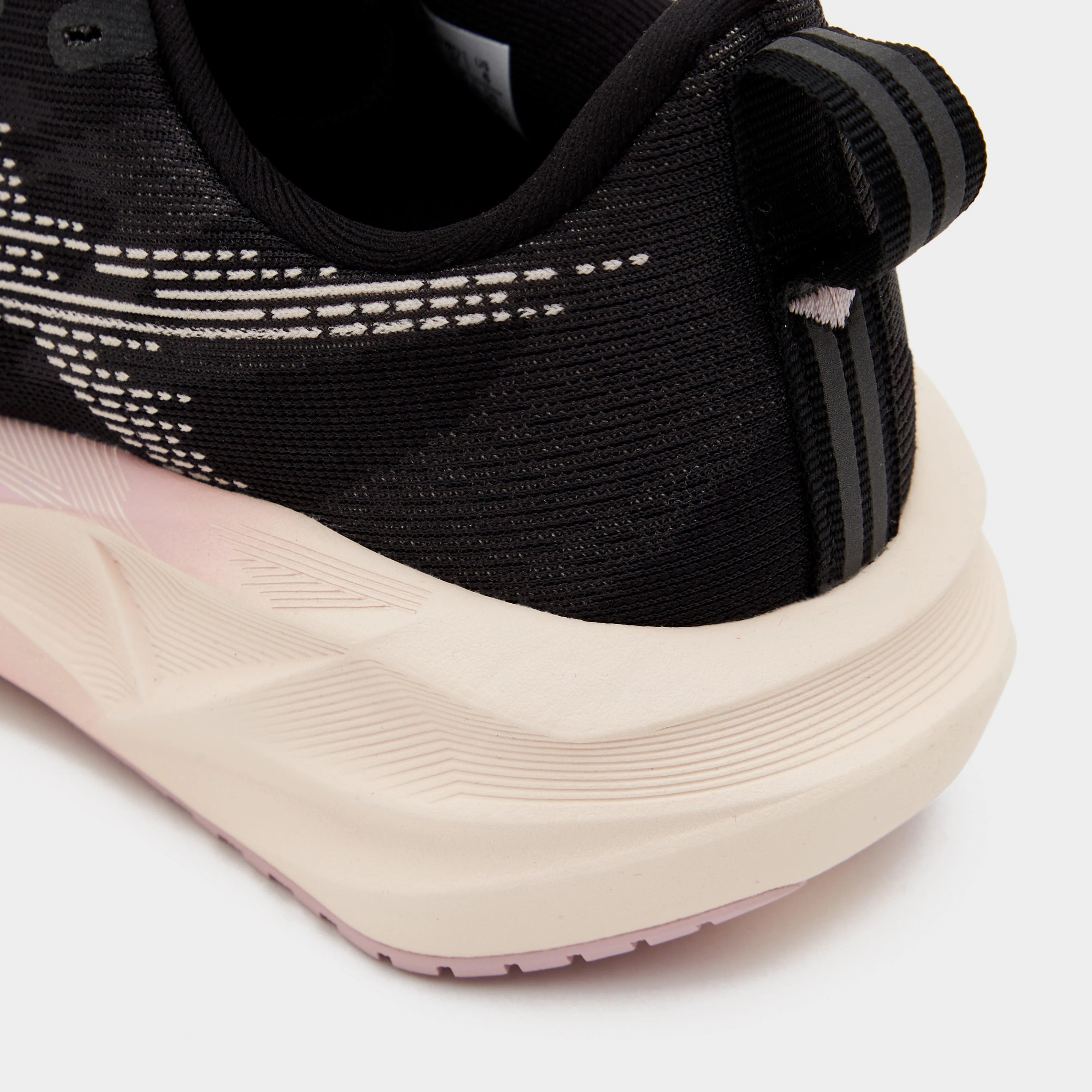 Women’s Novablast™ 5 Running Shoes - Image 6
