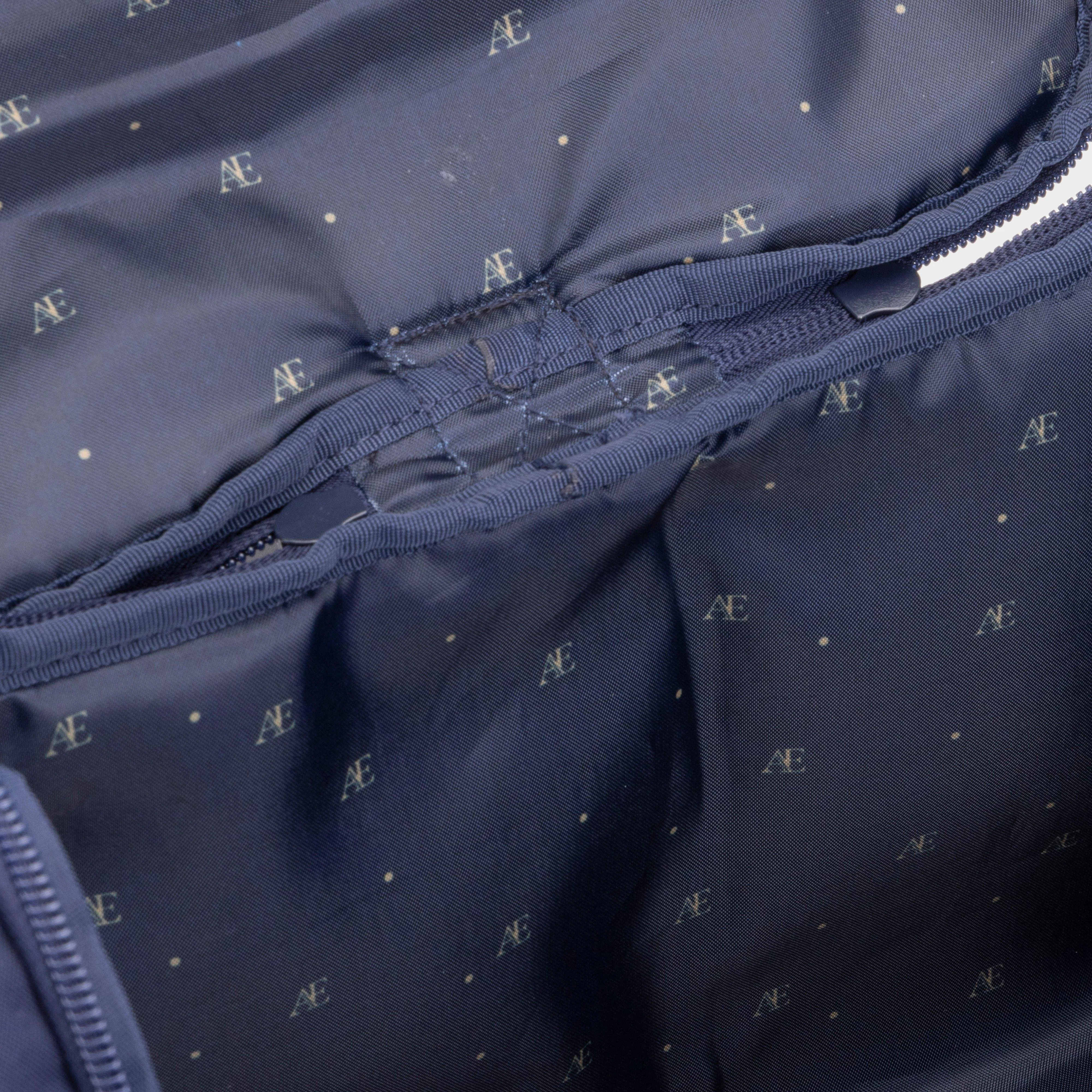 Equestrian Grooming Kit Bag Navy - Image 7