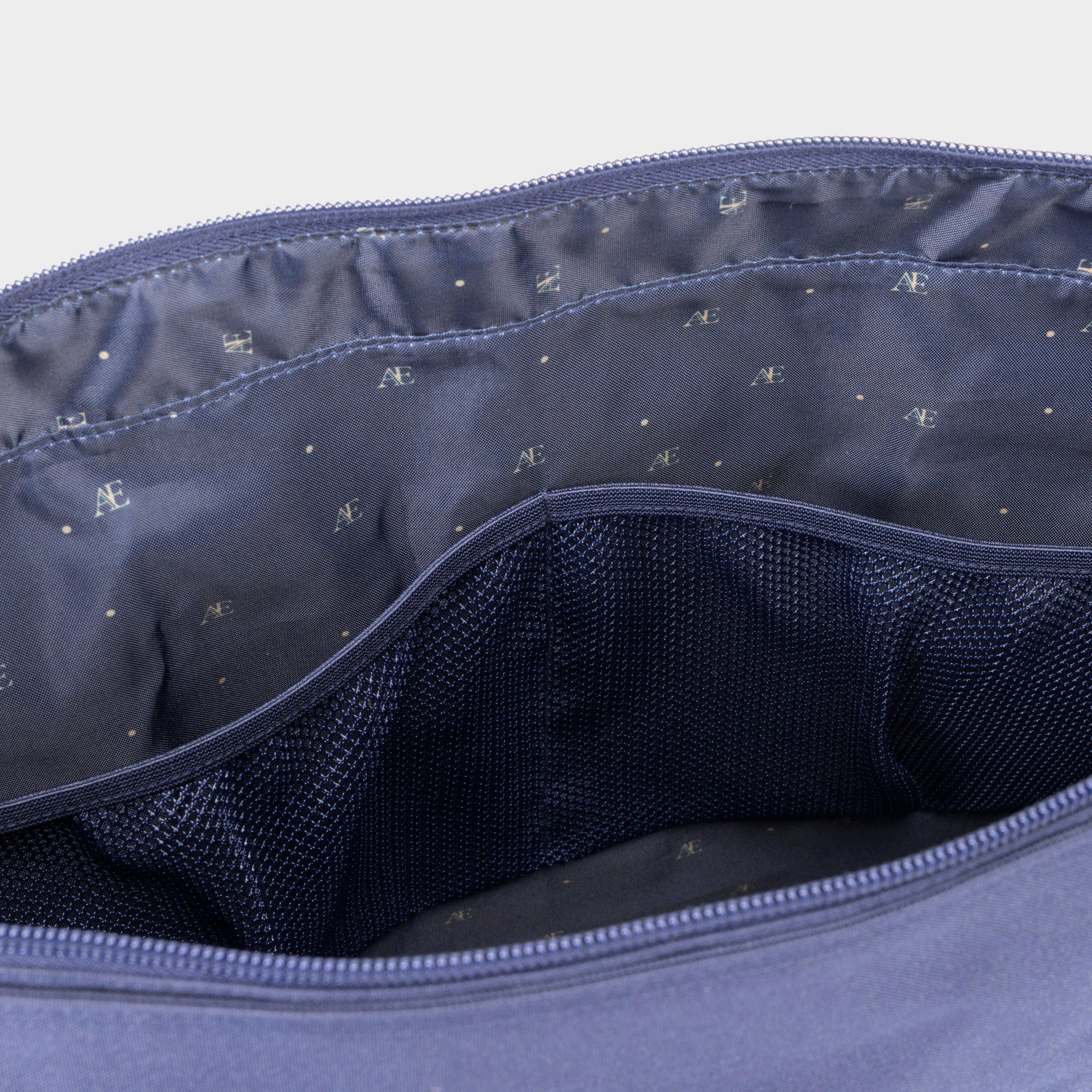 Equestrian Tote Bag Navy - Image 5