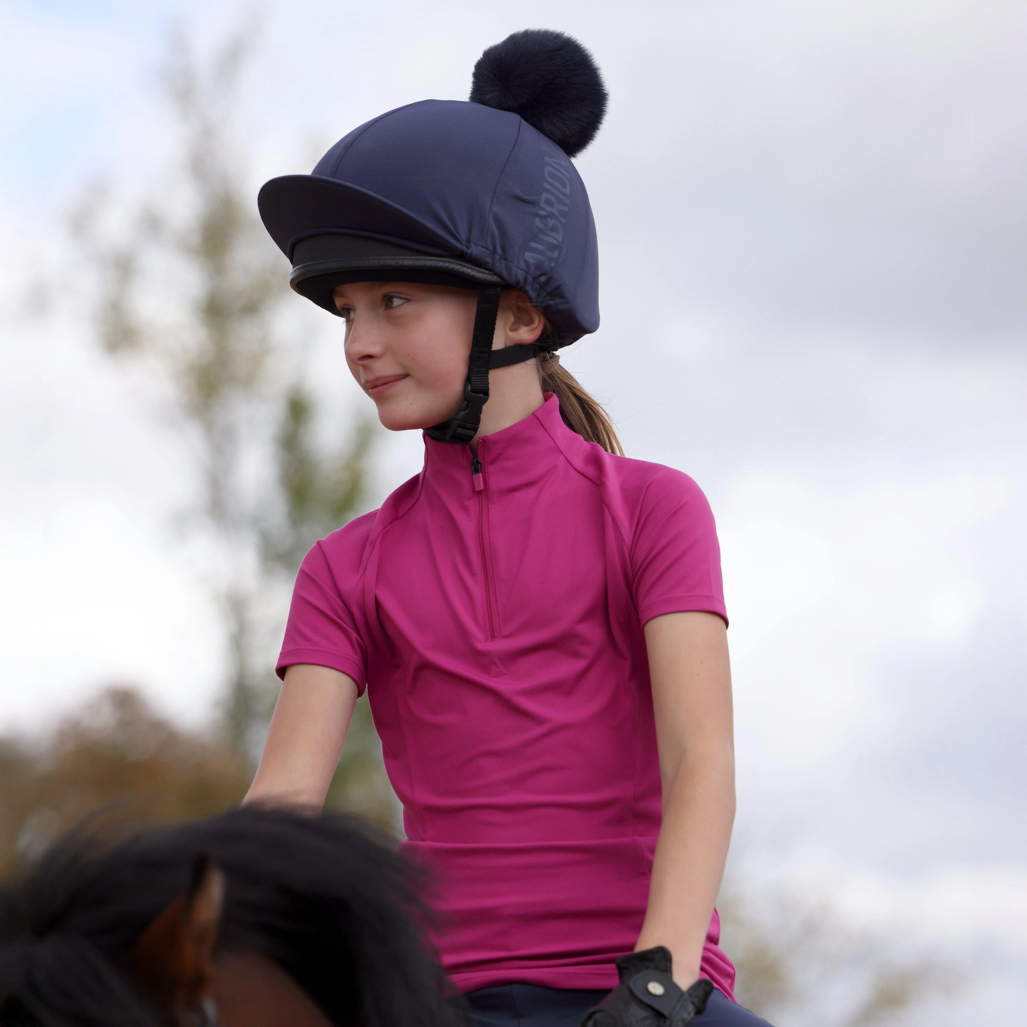 Young Rider React Short Sleeve Base Layer Fuchsia - Image 7