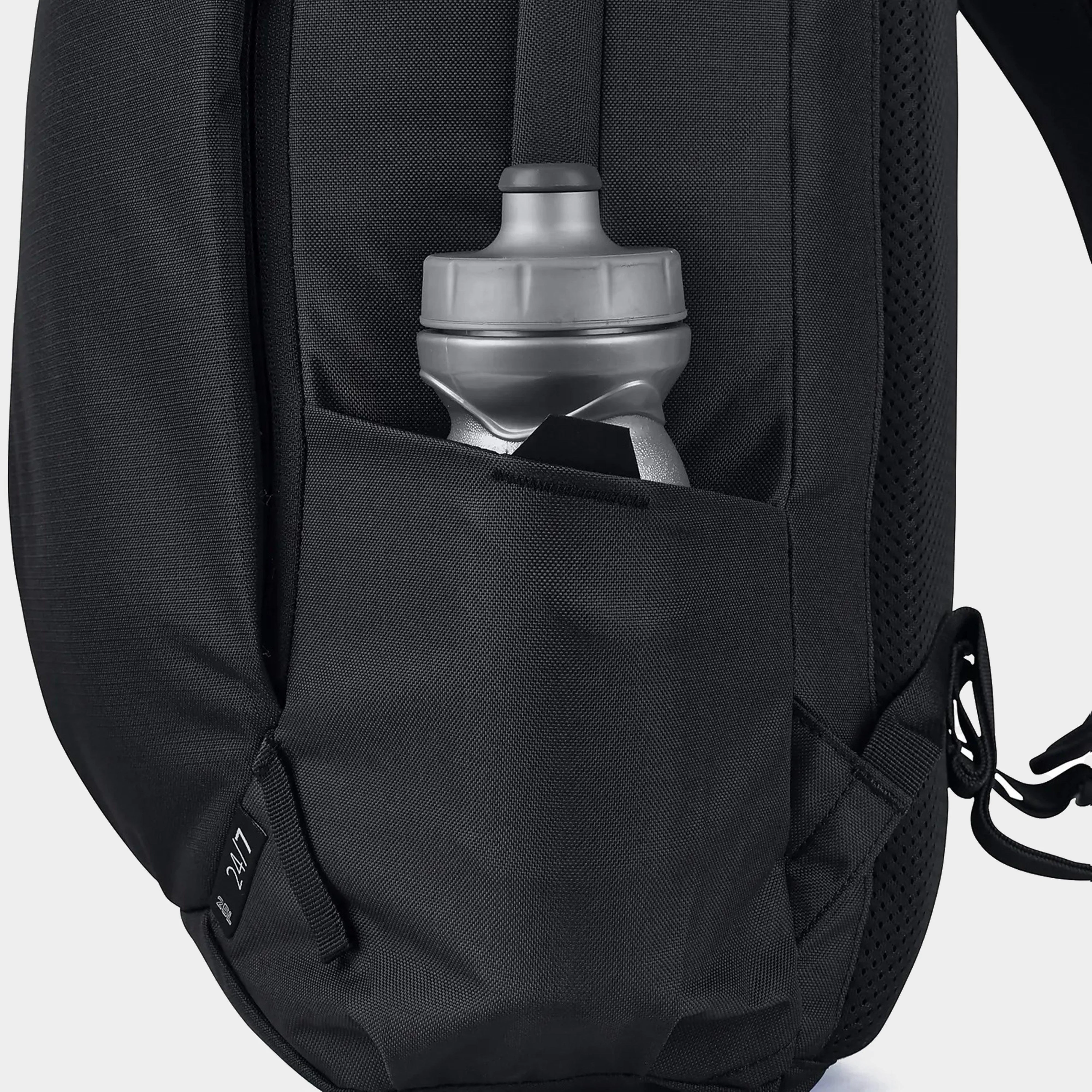 24/7 25L Daypack - Image 7