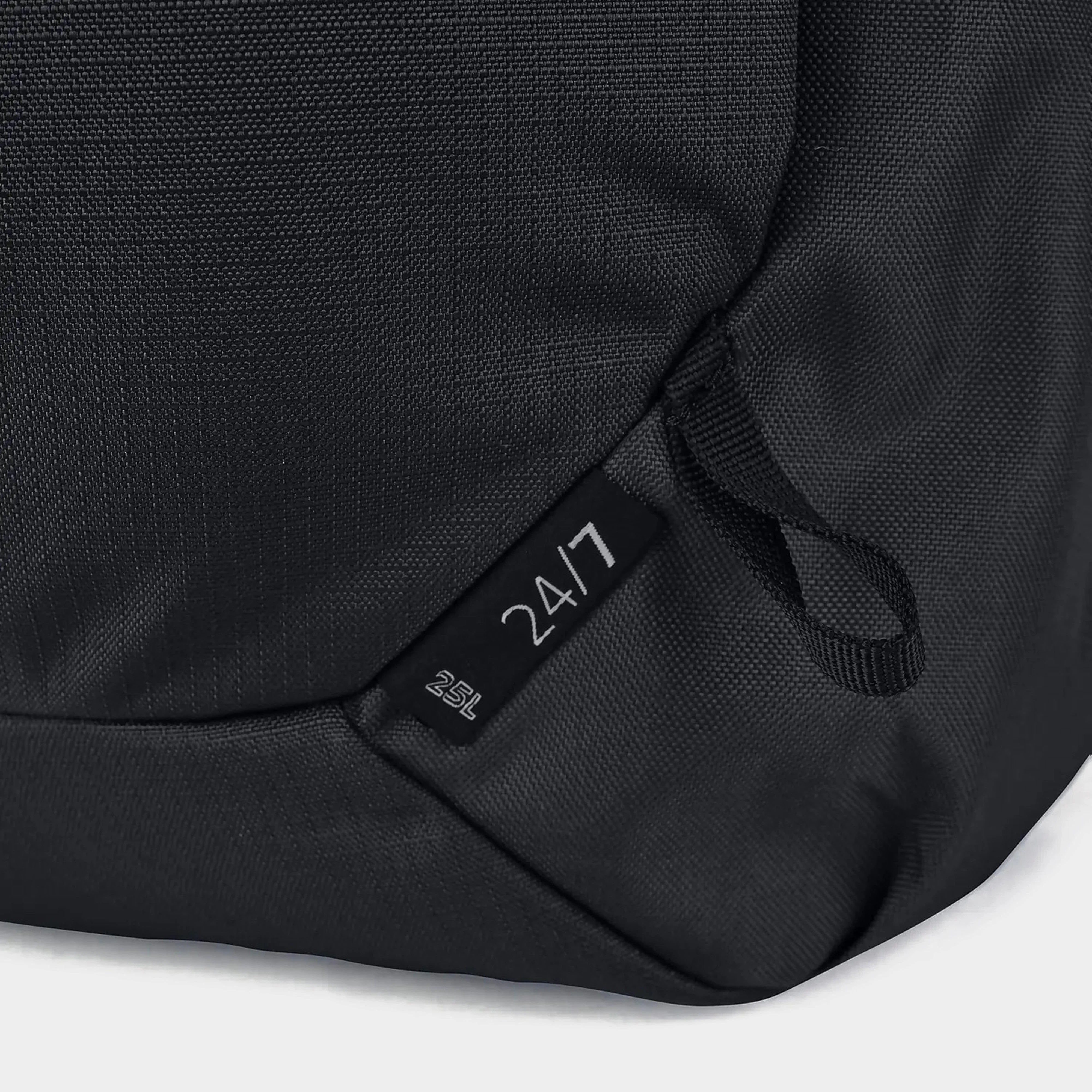 24/7 25L Daypack - Image 9