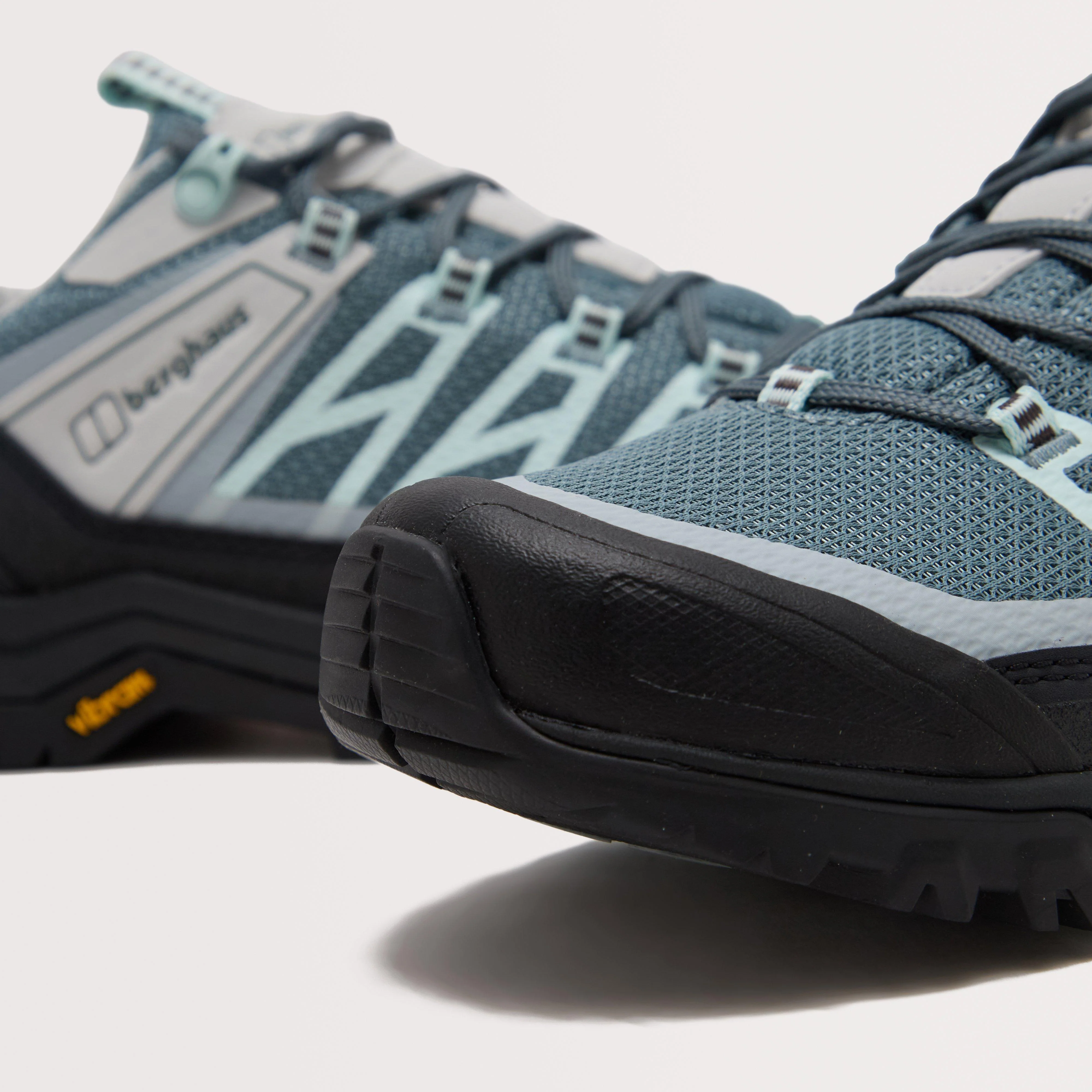 Women's Terravolt Gore-Tex Walking Shoe - Image 6