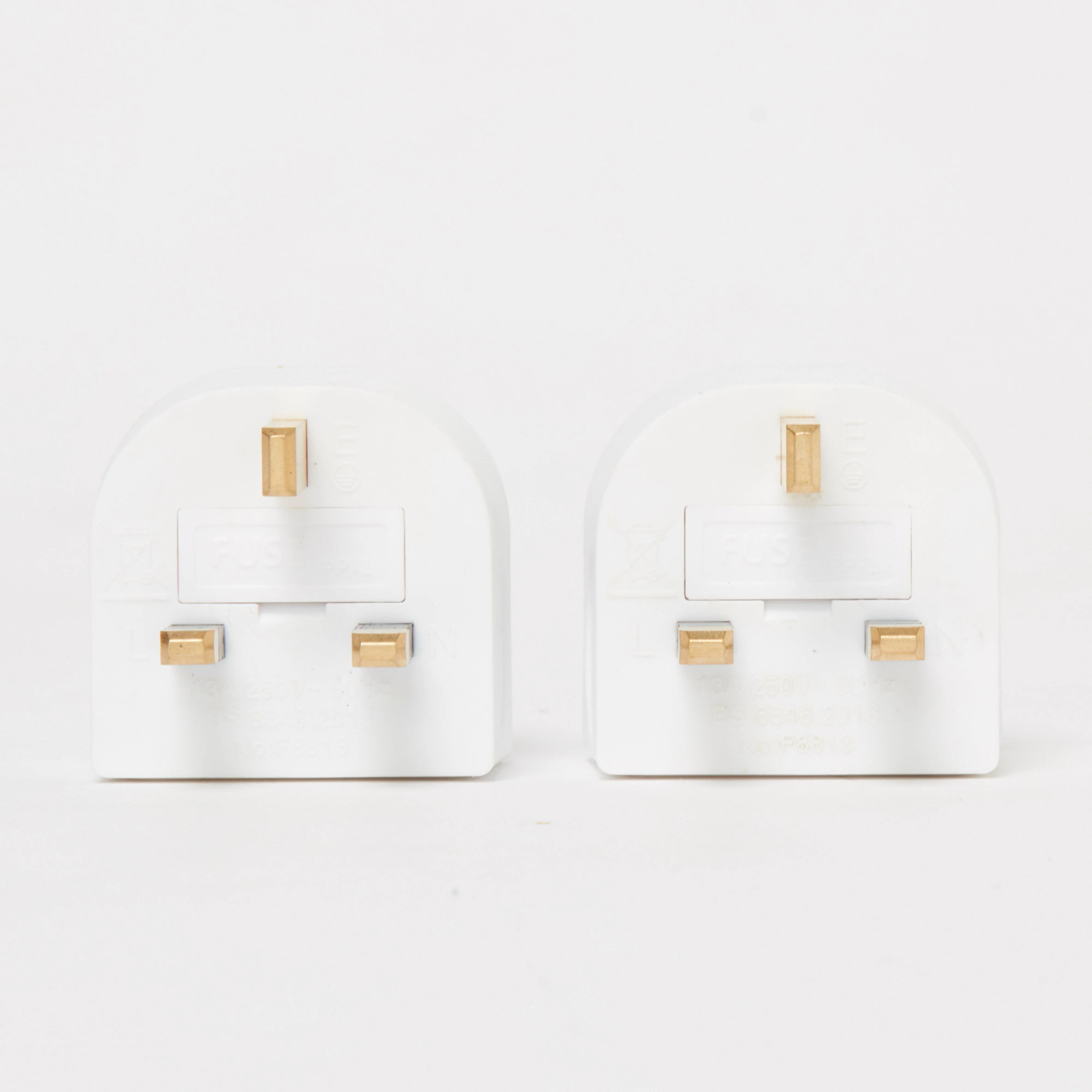 Twin Pack Plug Adaptor EU to UK - Image 5