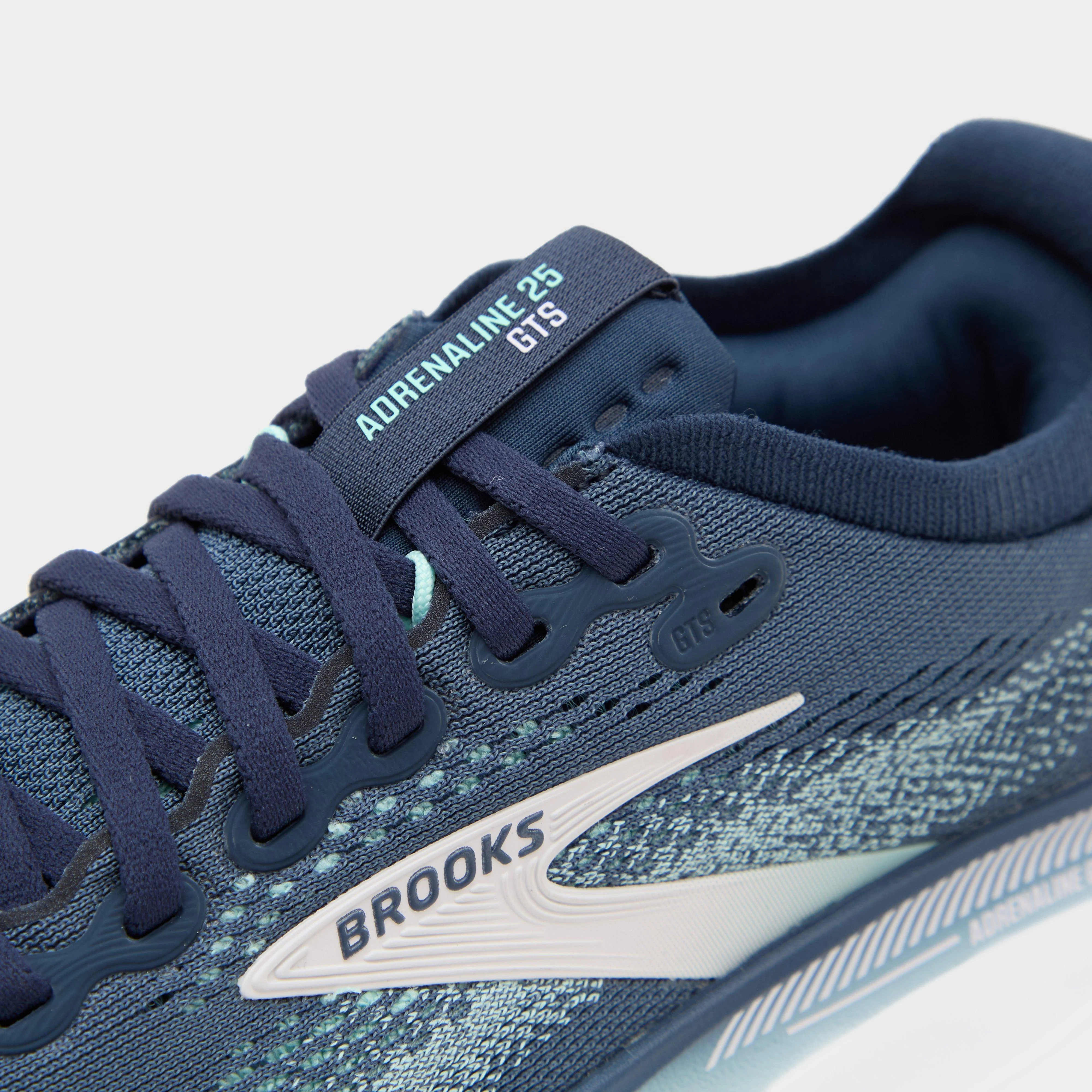 Women’s Adrenaline GTS 25 Running Shoes - Image 5