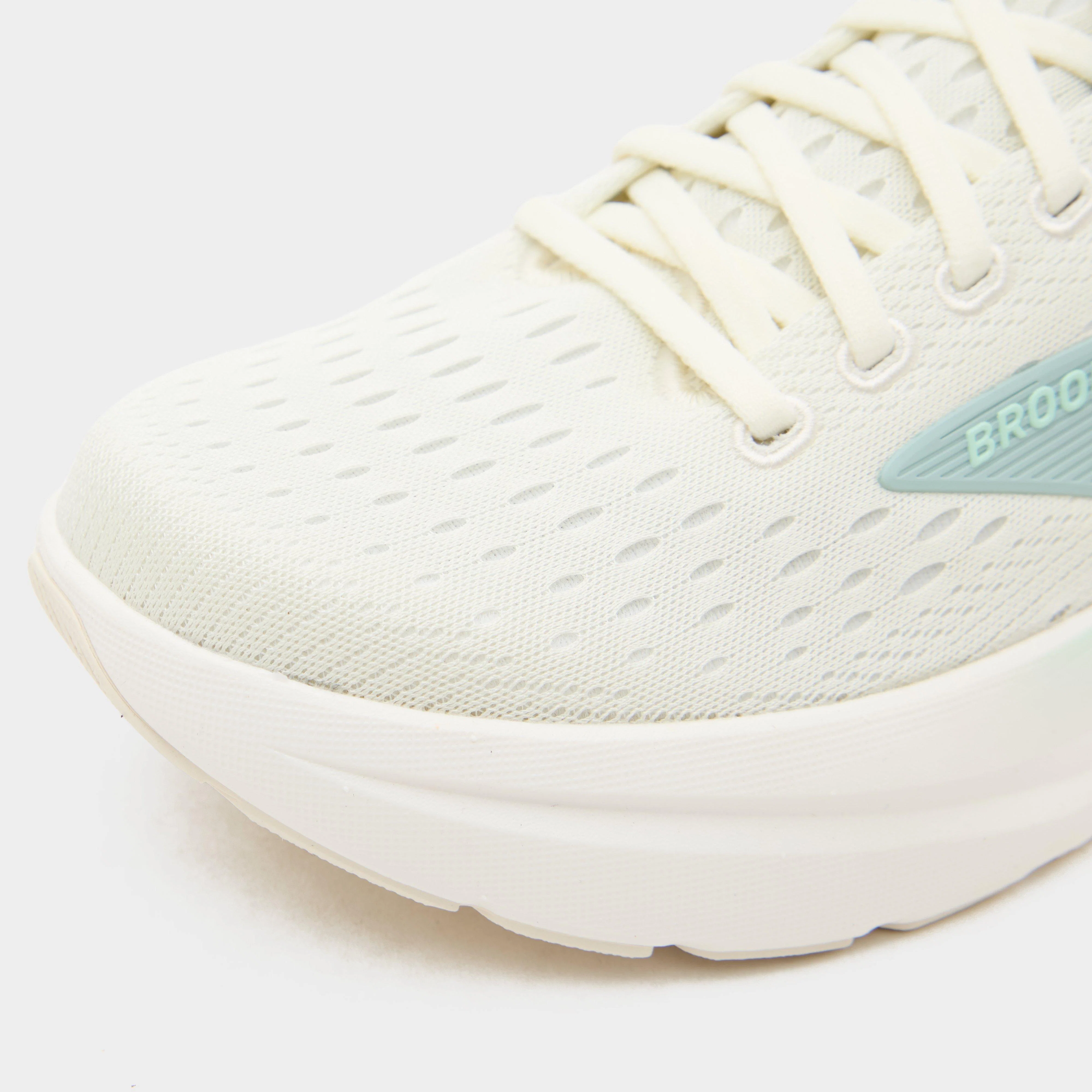 Women’s Ghost Max 3 Running Shoes - Image 4