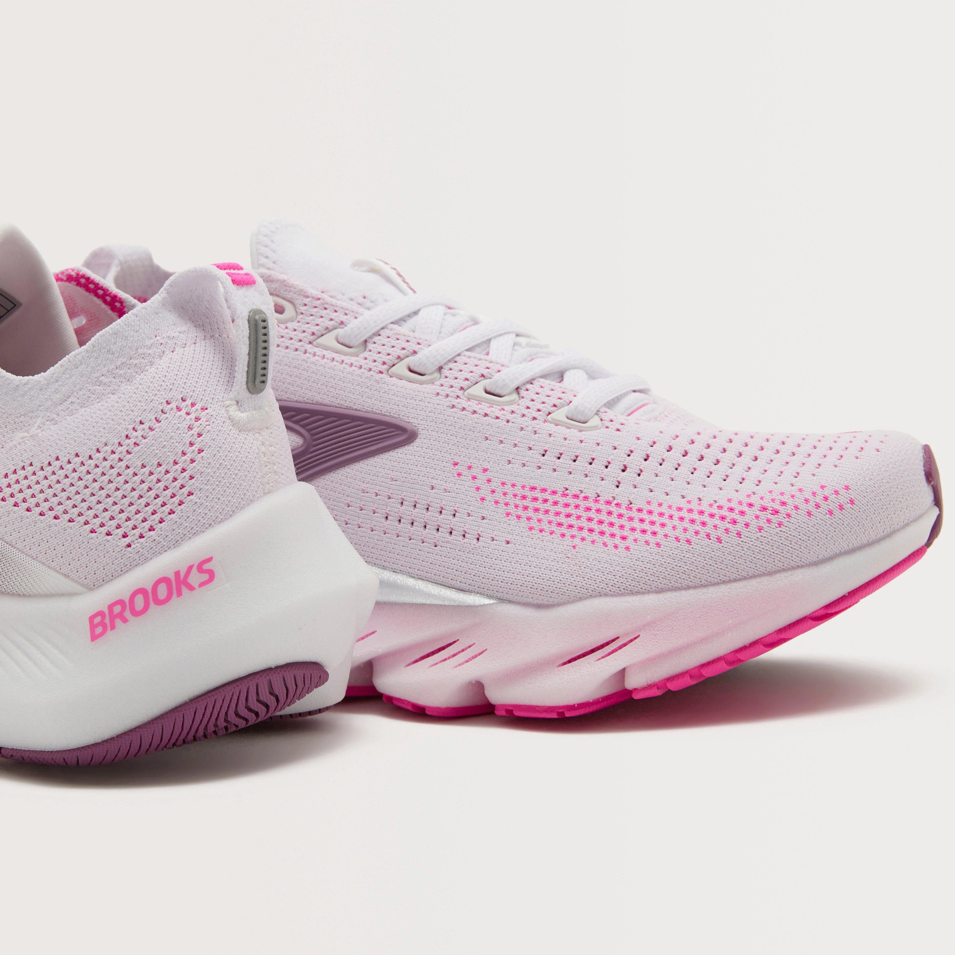 Women’s Glycerin Flex Running Shoes - Image 6