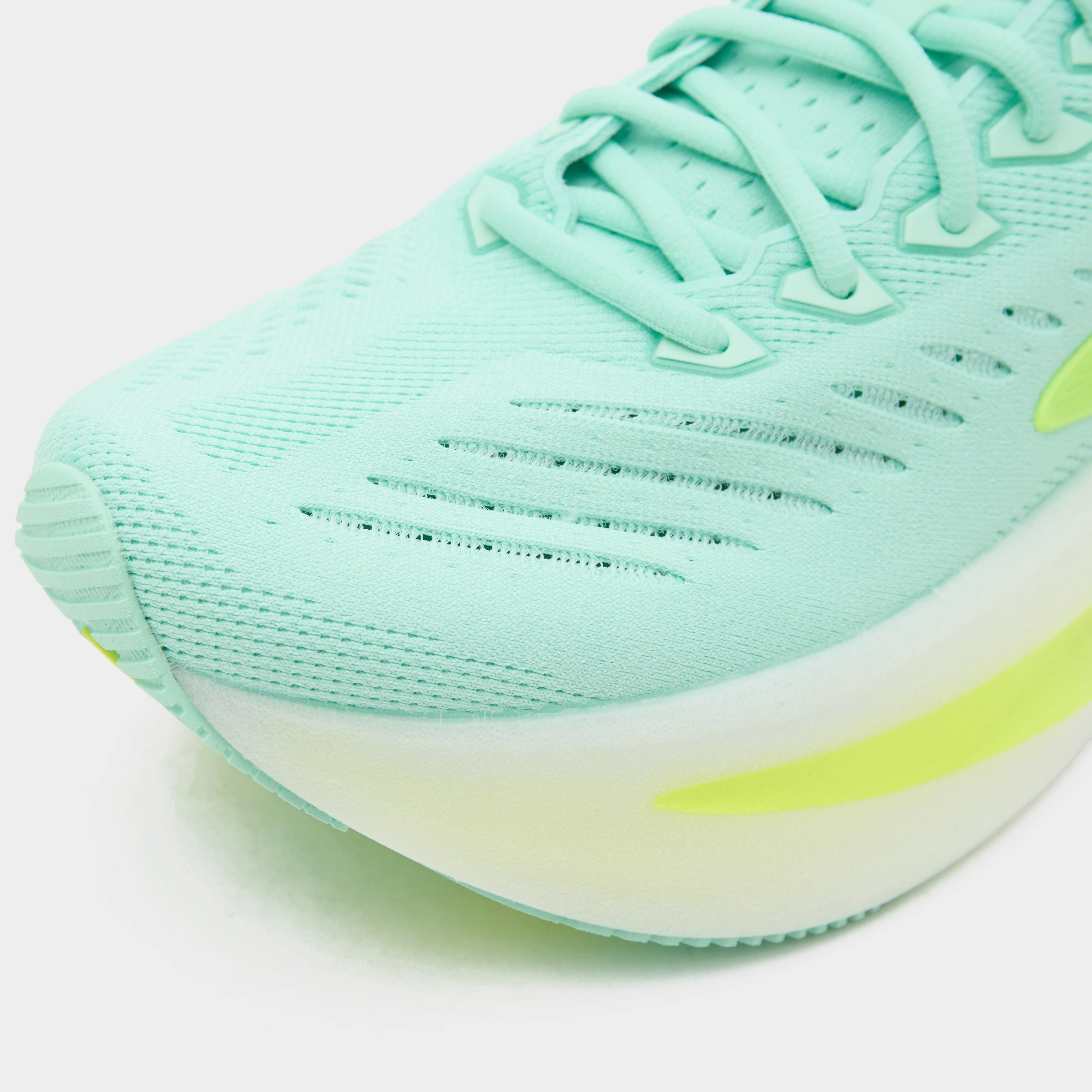 Women’s Glycerin Max 2 Running Shoes - Image 4