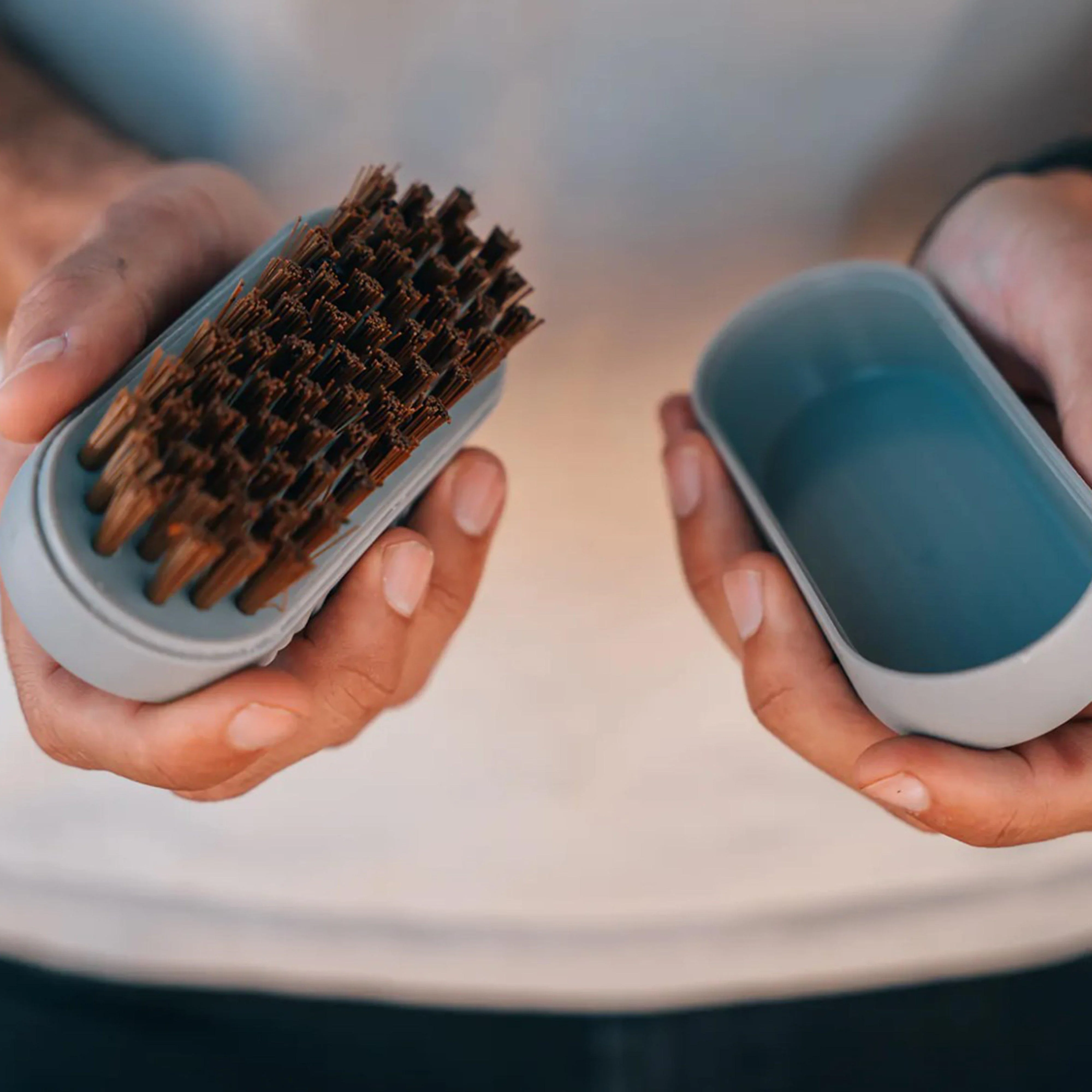 Soft Soak Brush - Image 3