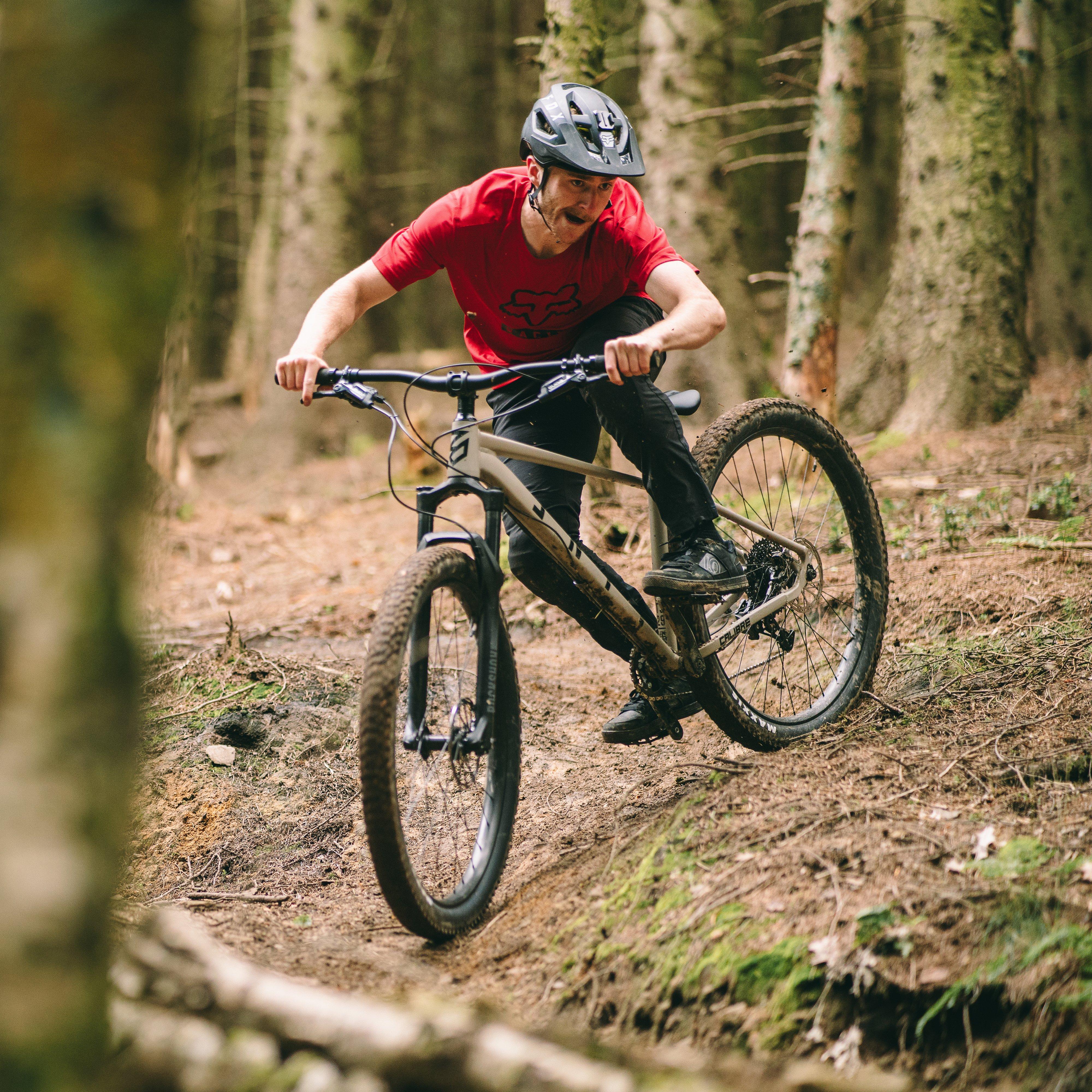 Line T3 29" Hardtail Mountain Bike - Image 11