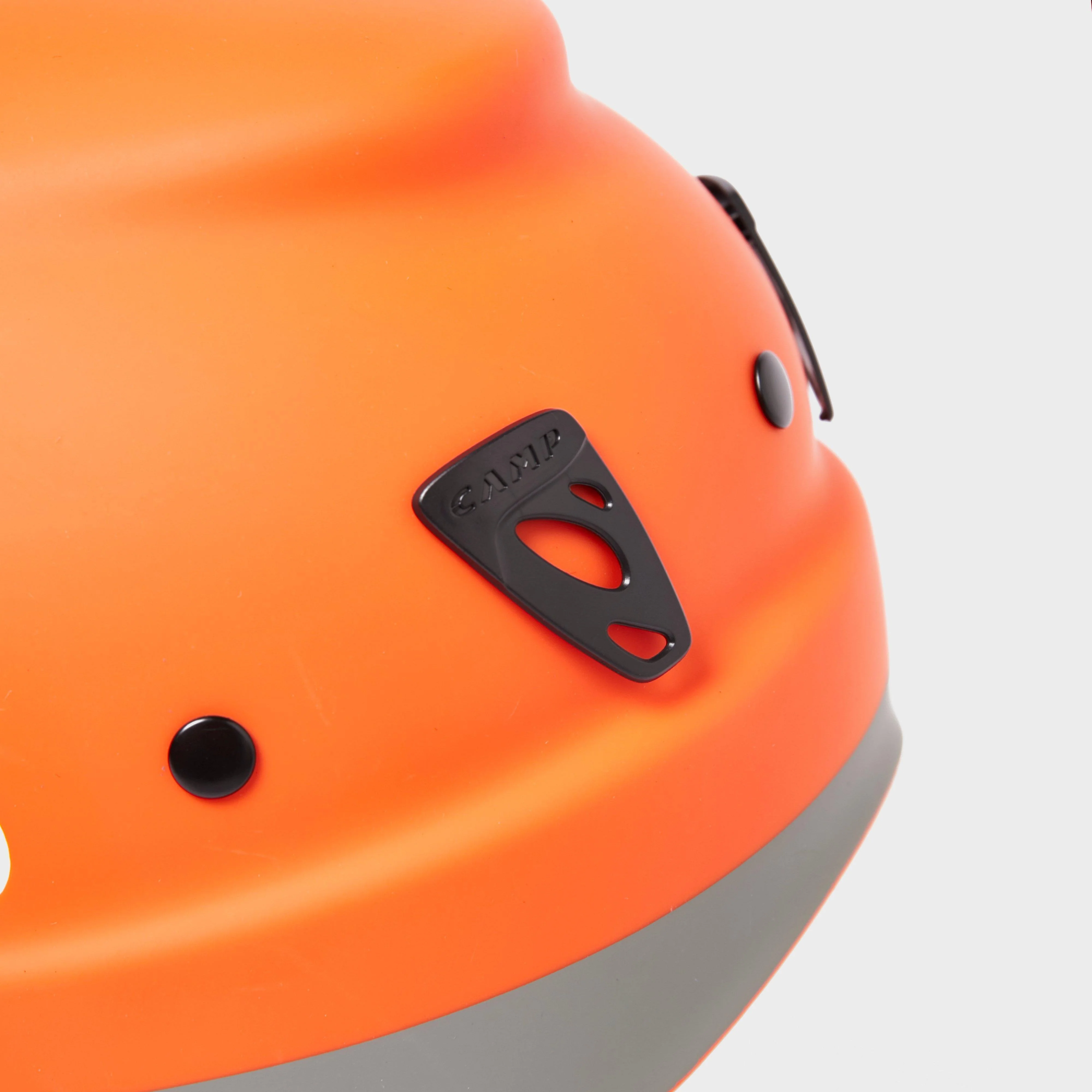 Armour Pro Helmet - Image 6