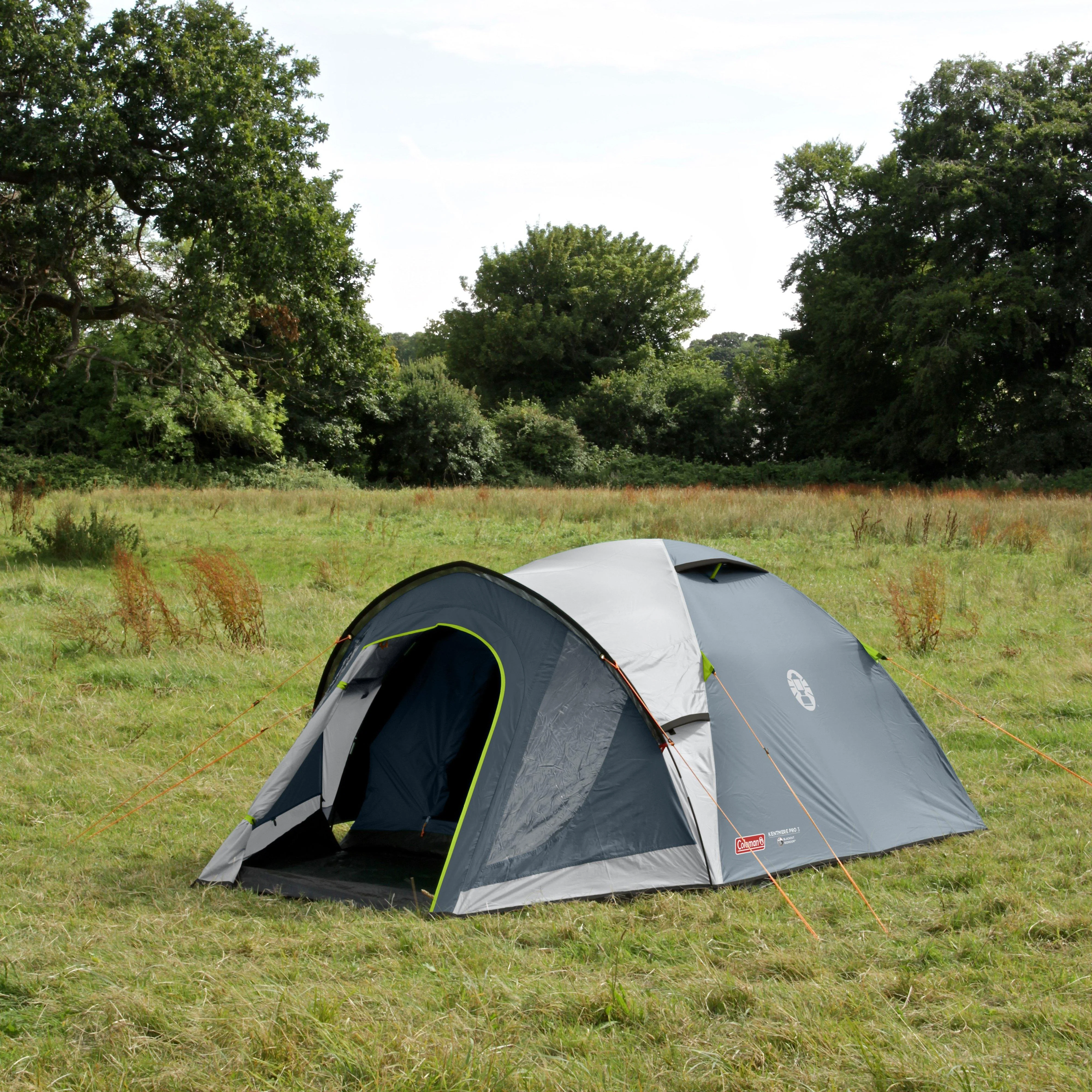 Kentmere Pro 3+ BlackOut Tent - Image 3