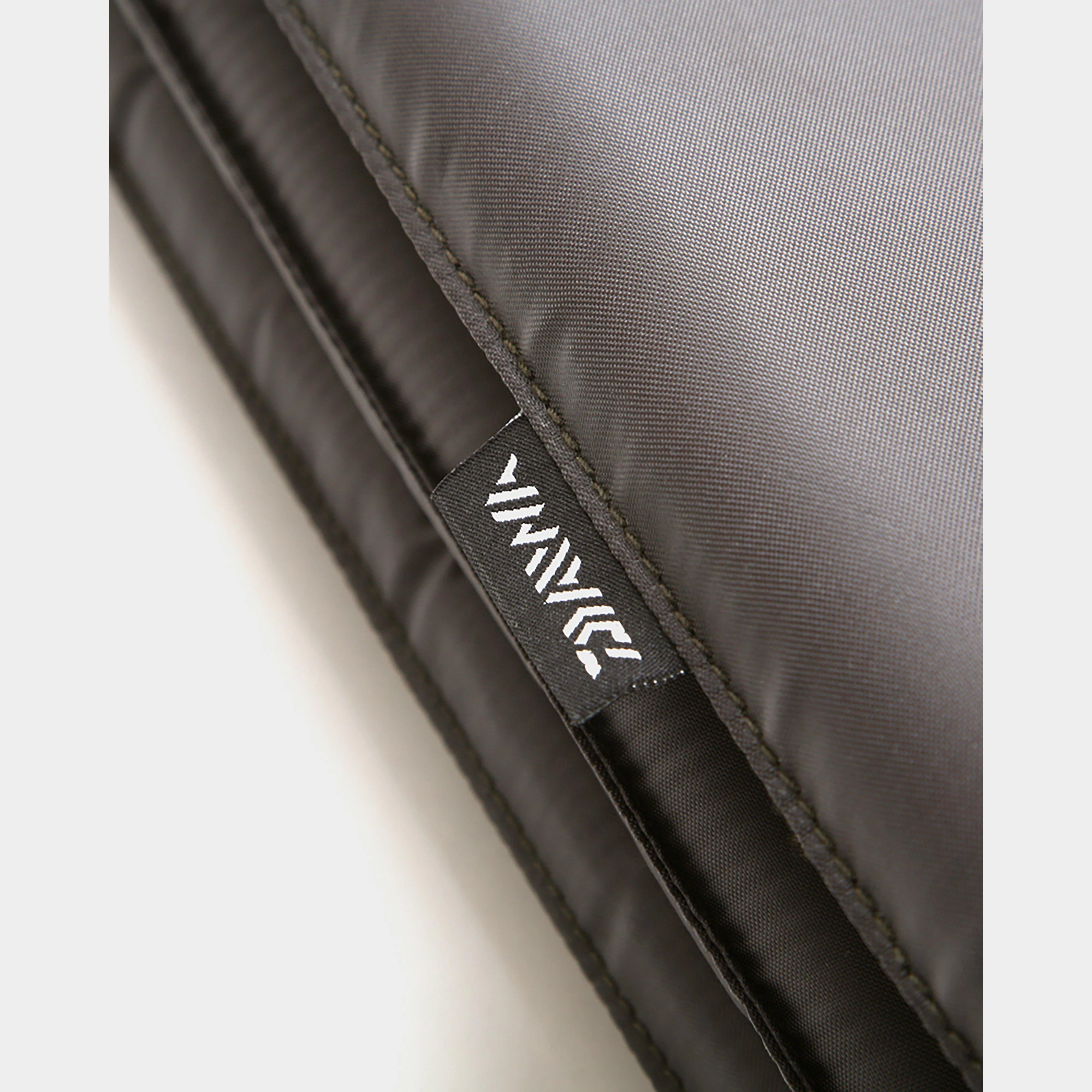 Black Widow Unhooking Mat - Image 2