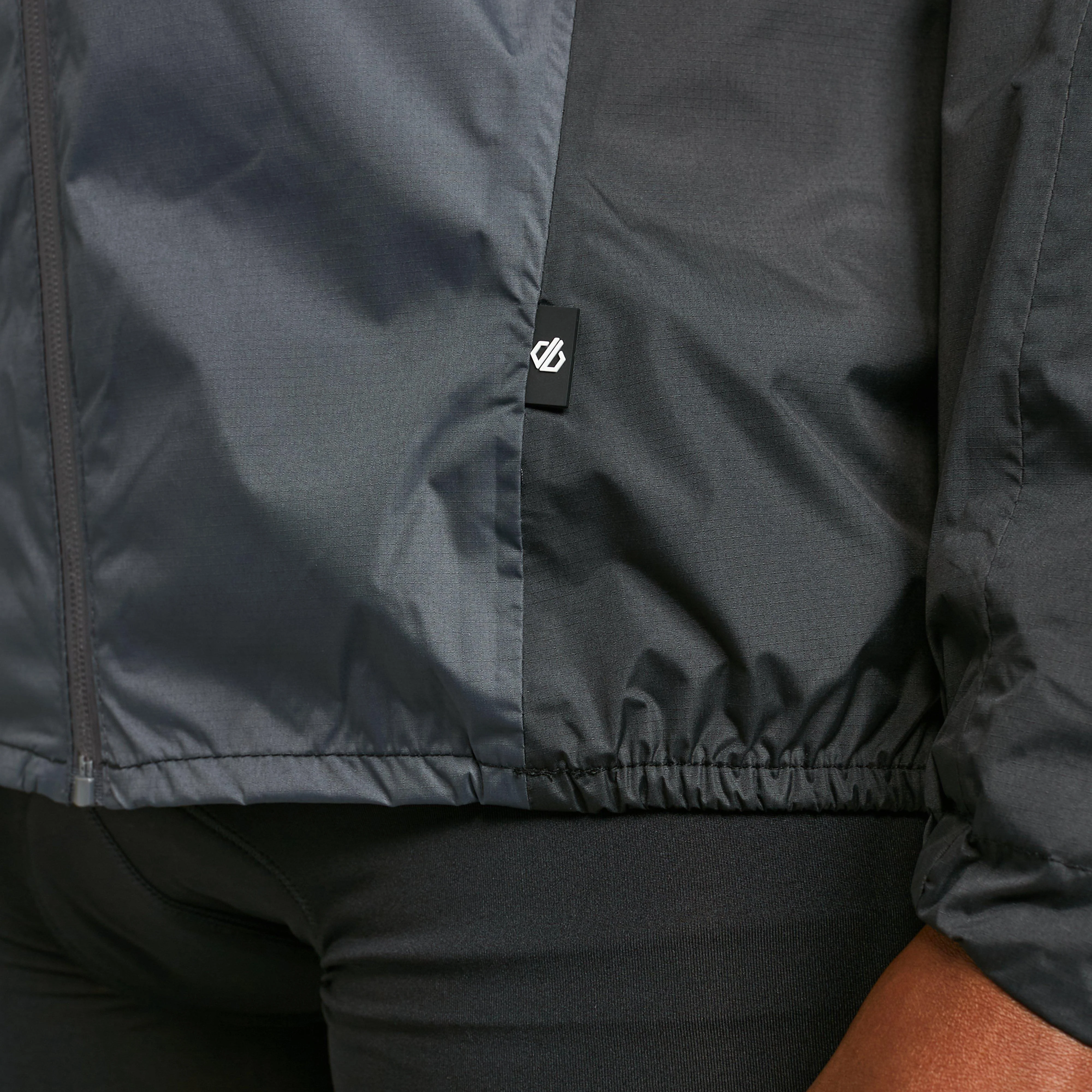 Men's Mediant Waterproof Cycling Jacket - Image 6