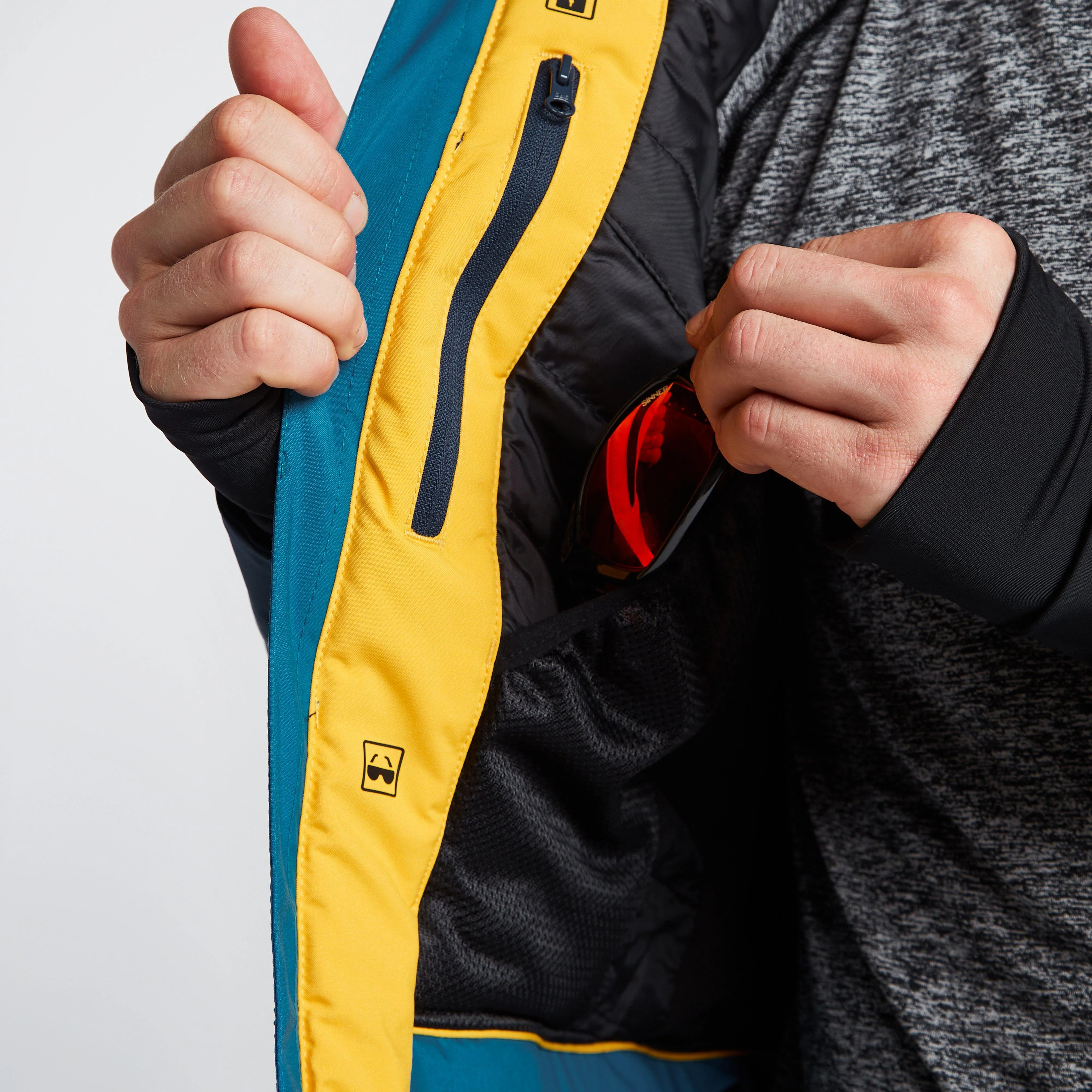 Men's Supernova Waterproof Ski Jacket - Image 19