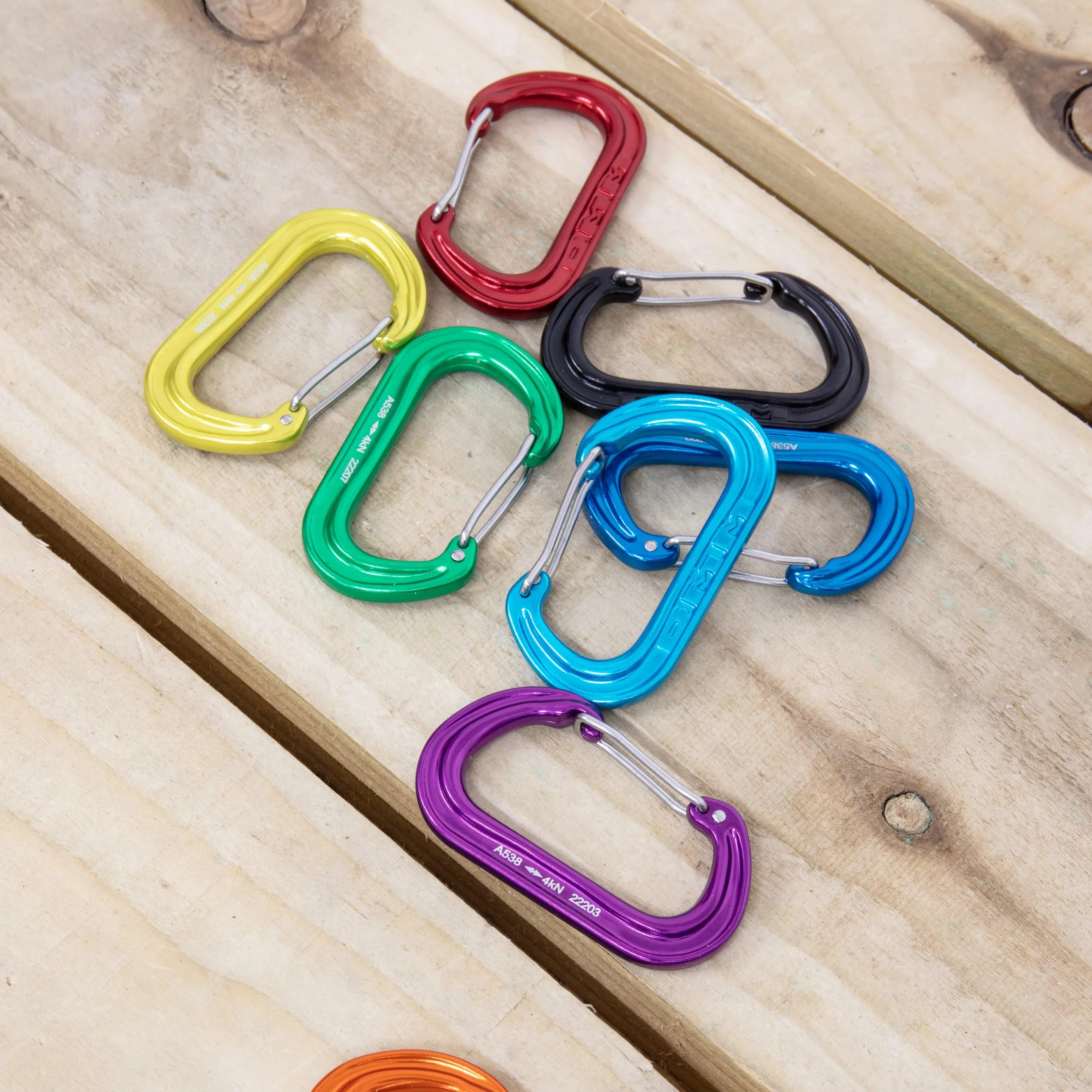 XSRE Wire Carabiner - Image 2