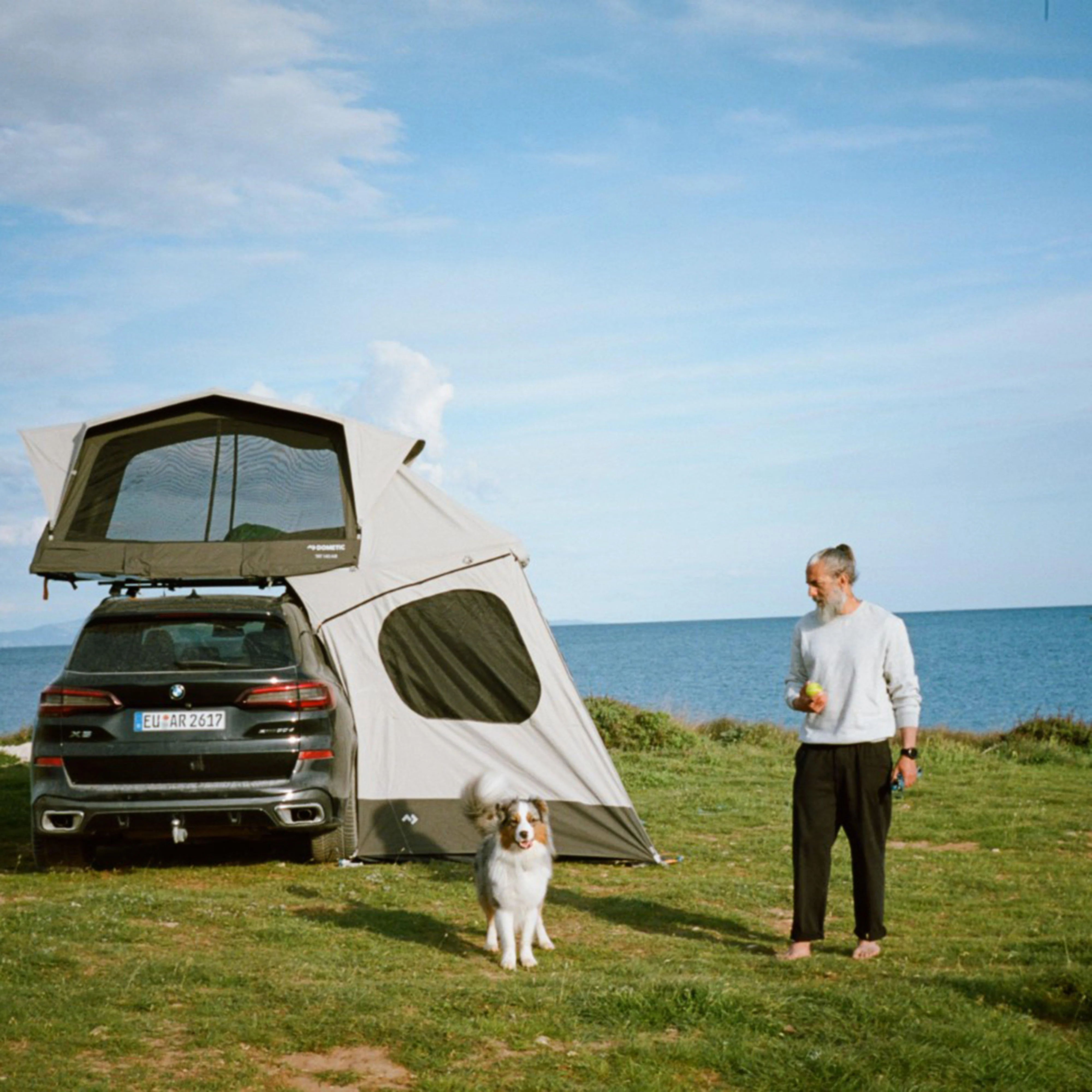 TRT 140 AIR Inflatable Roof Tent - Image 10