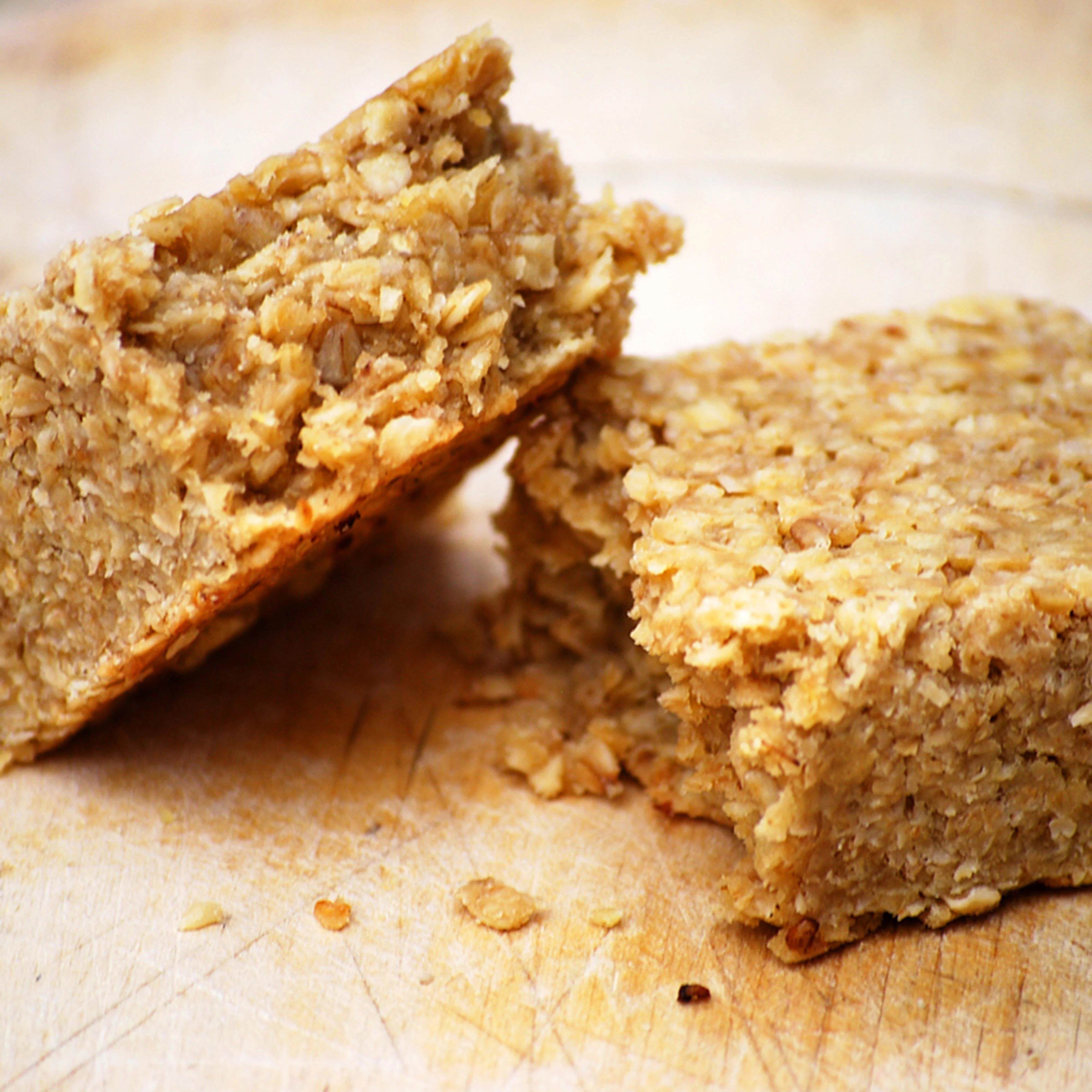 Raspberry Flapjack (120g) - Image 3
