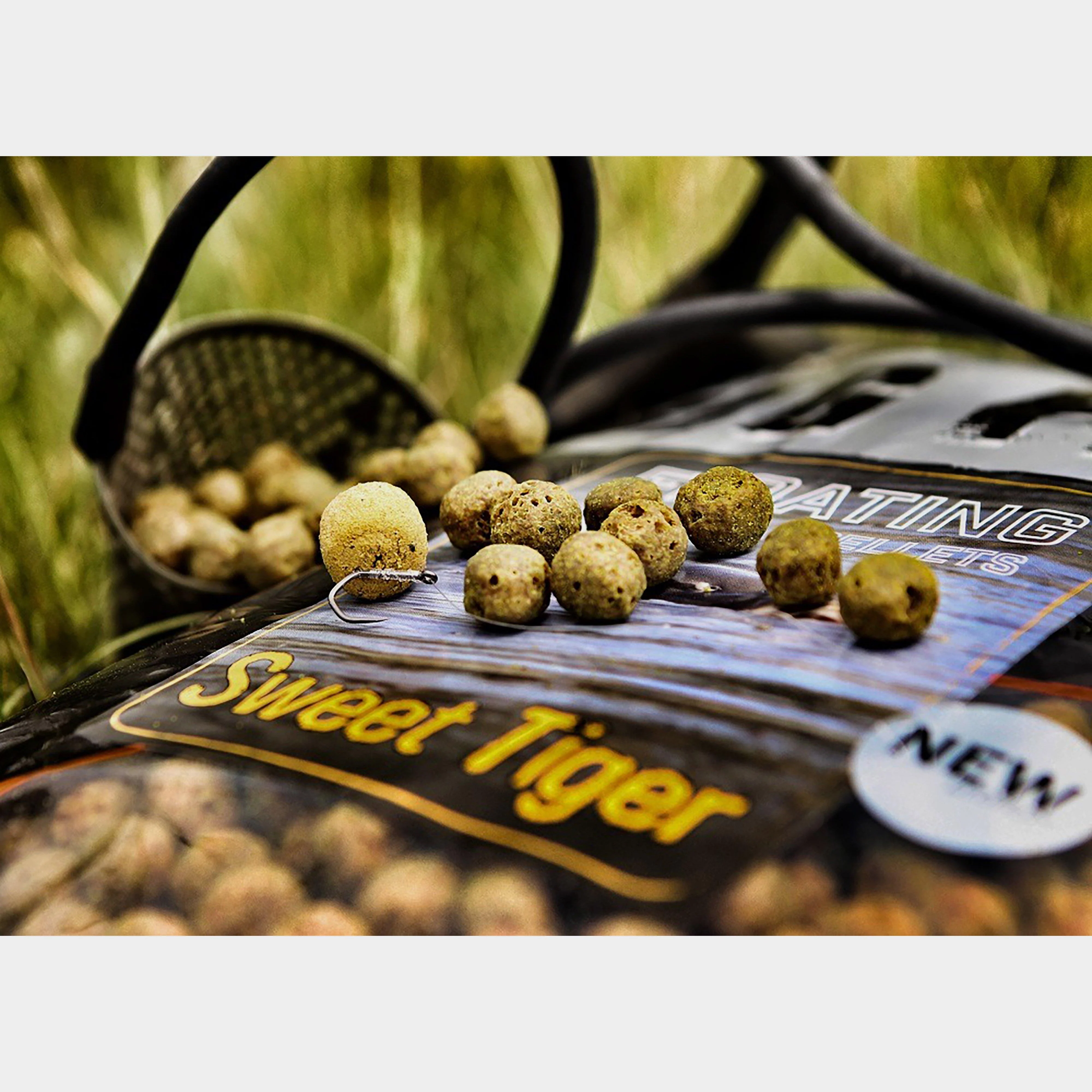 Big Fish Floating Pellets in Sweet Tiger (11mm) - Image 2