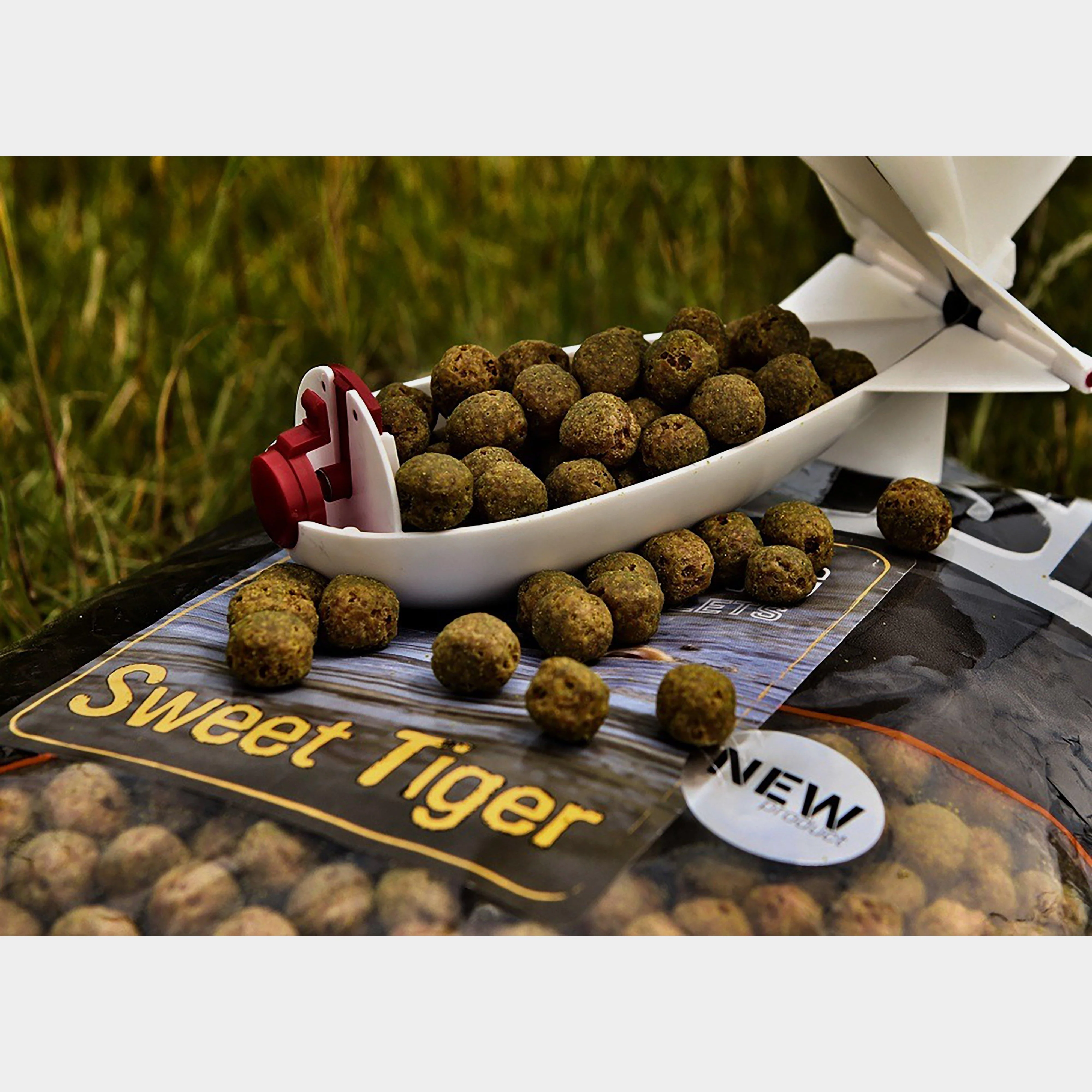 Big Fish Floating Pellets in Sweet Tiger (11mm) - Image 3