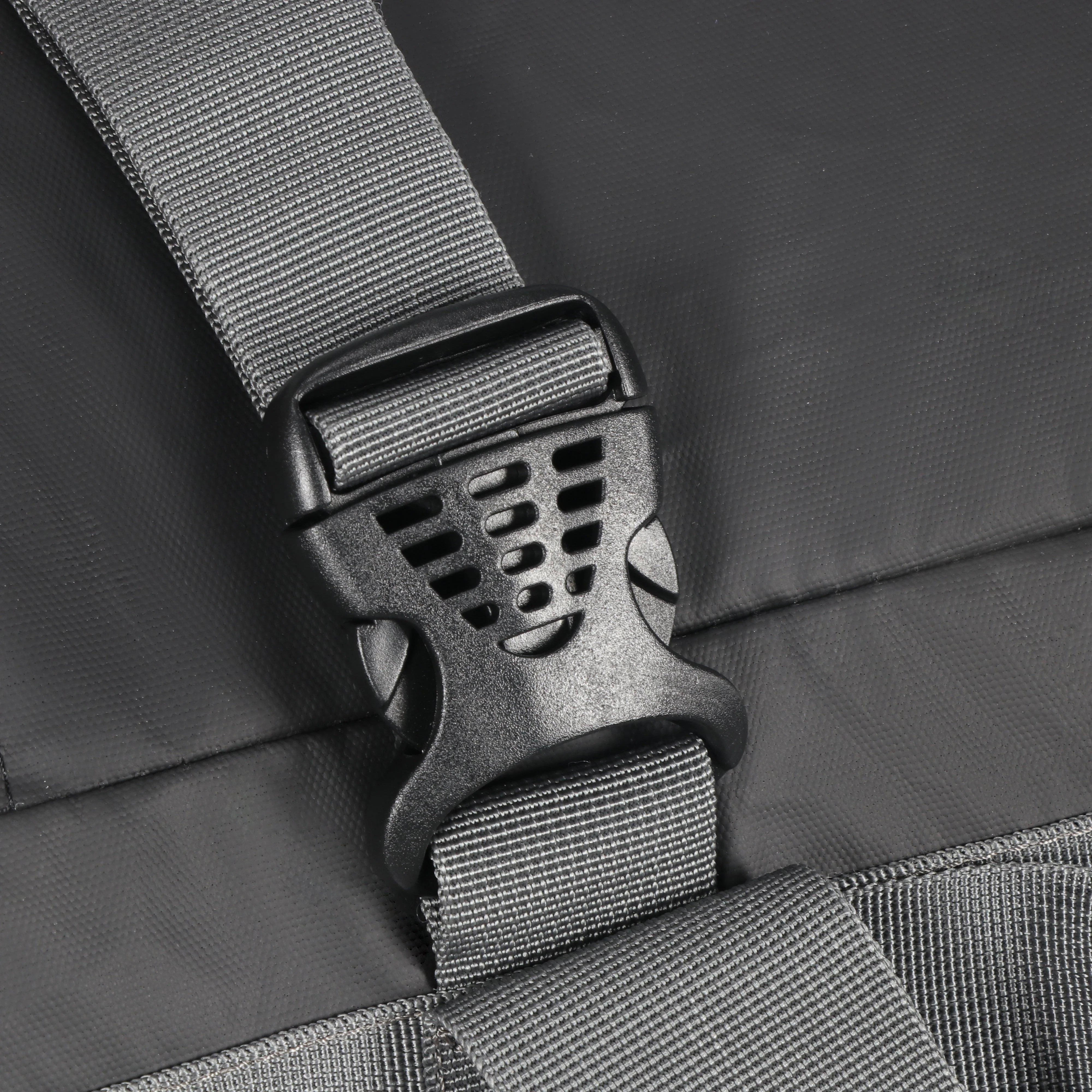 Transit 65 Cargo Bag - Image 6