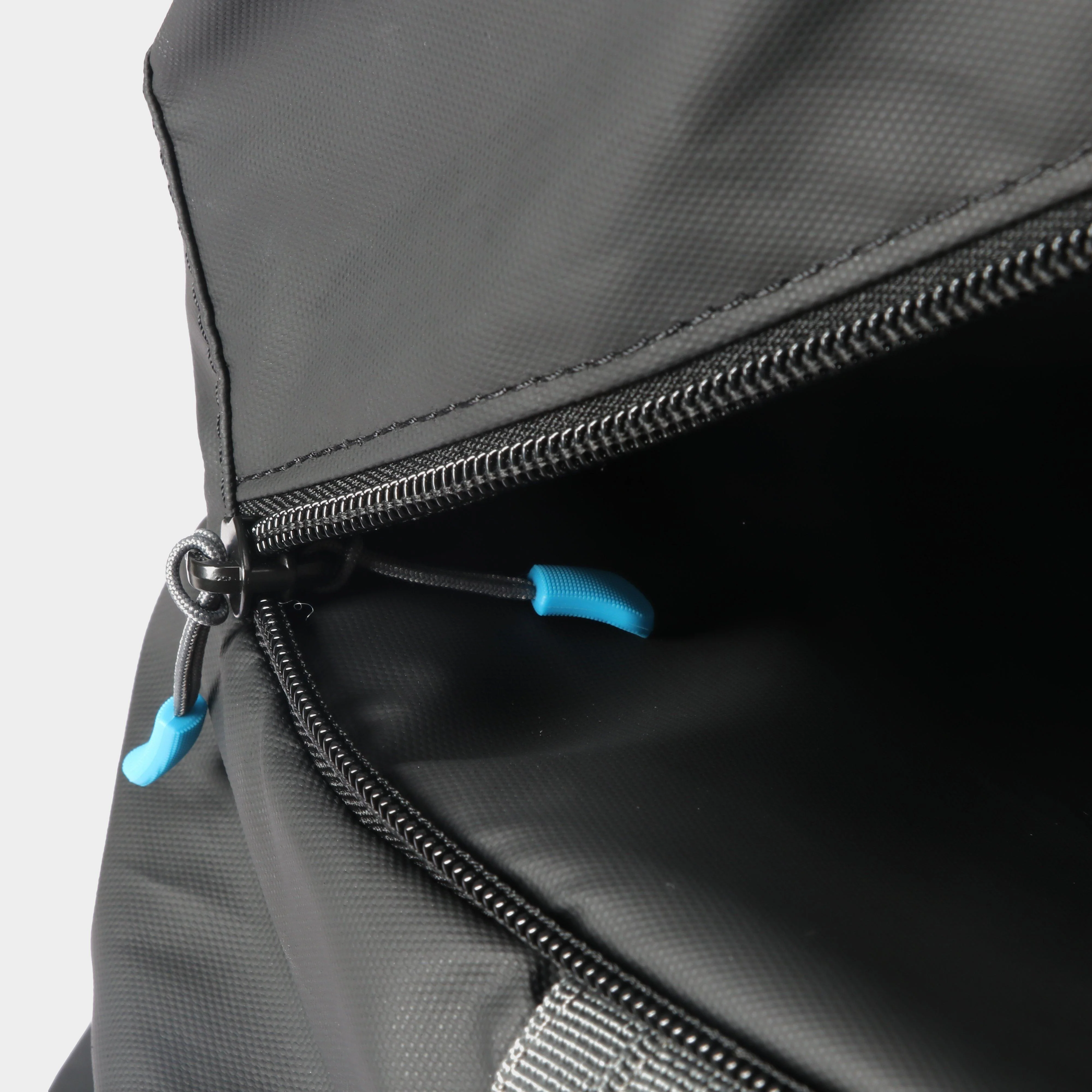 Transit 90 Cargo Bag - Image 6