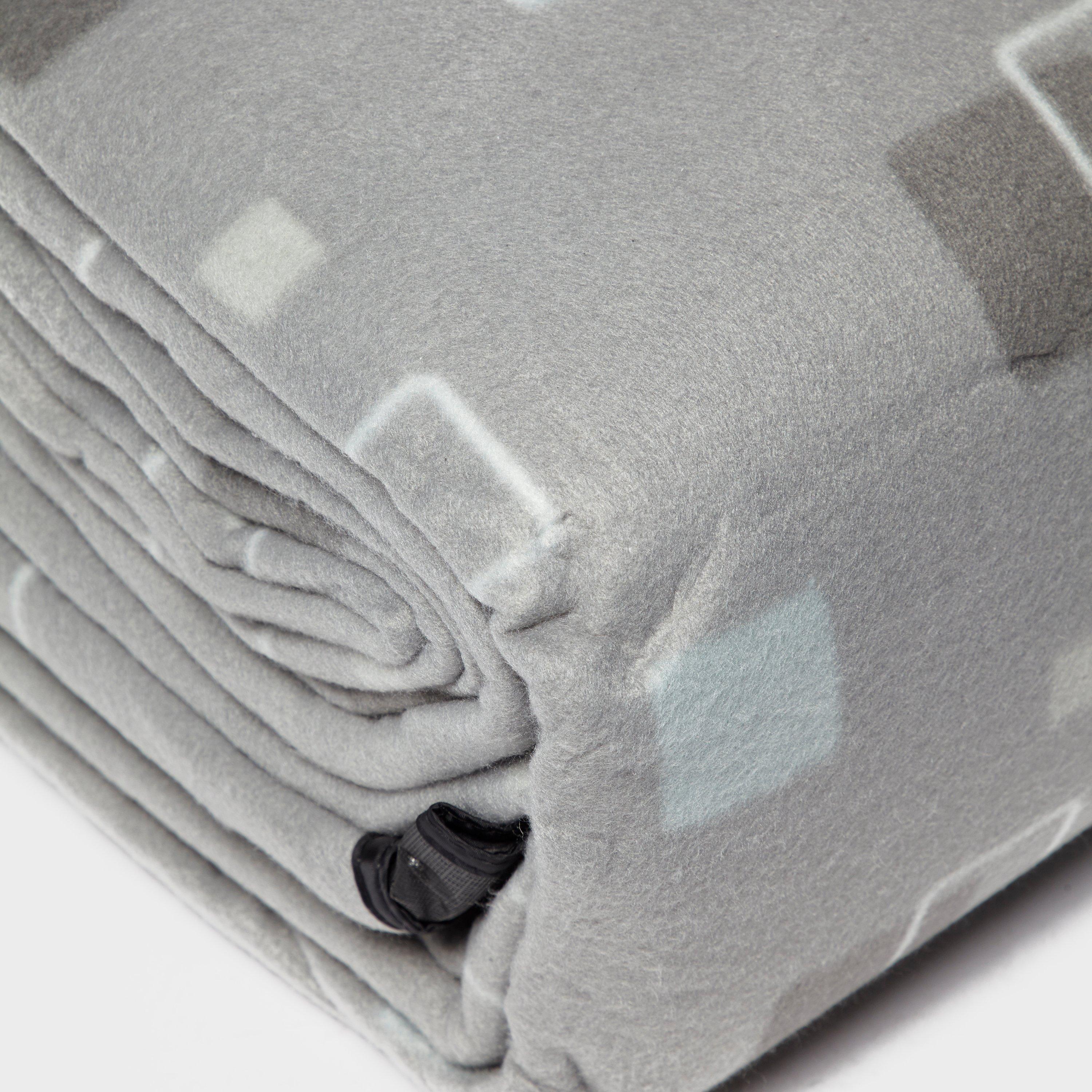 Universal Tent Carpet XL (260x410cm) - Image 2