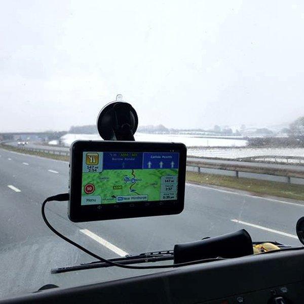 Navi Explorer 7" Sat Nav - Image 2
