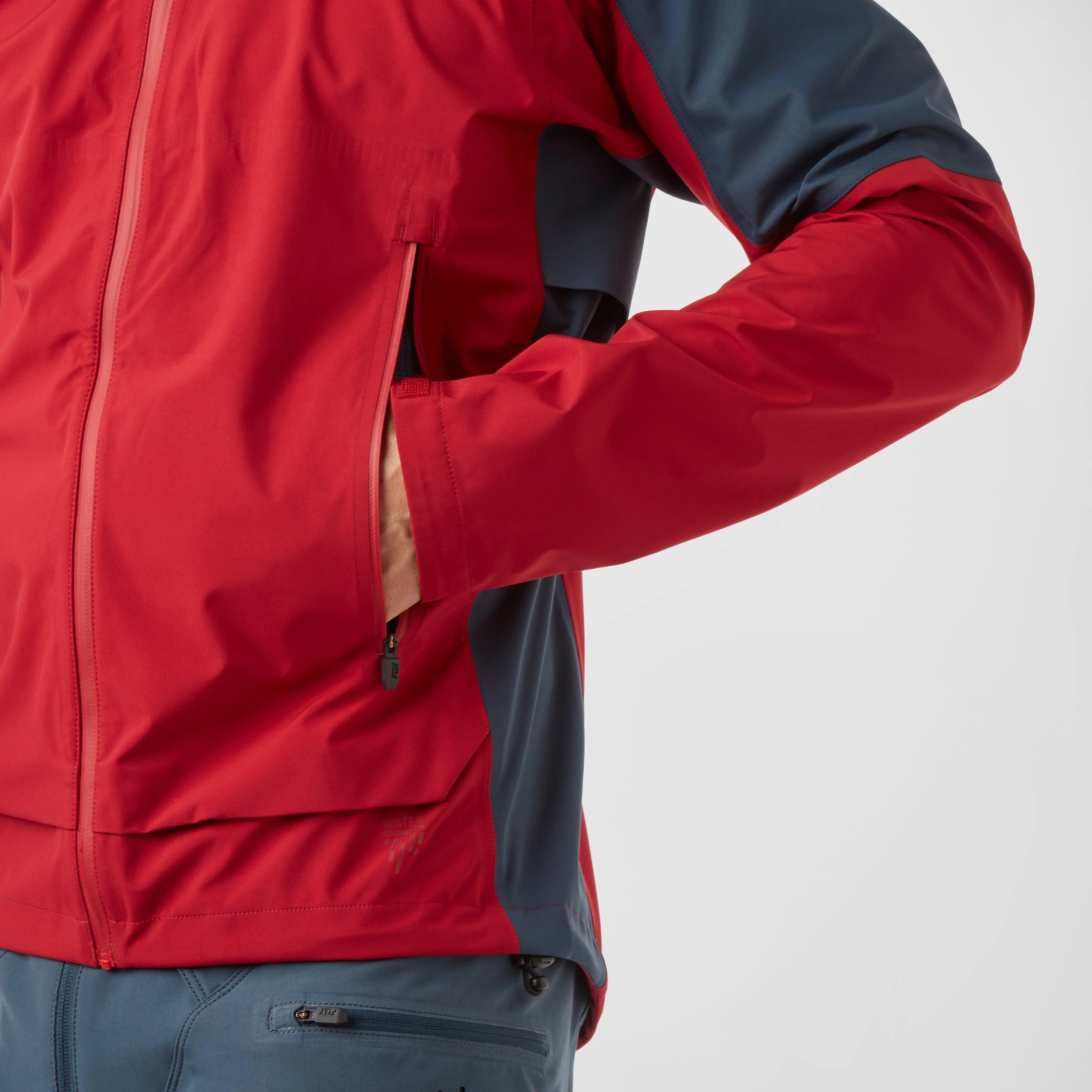 Attack Water Jacket - Image 5