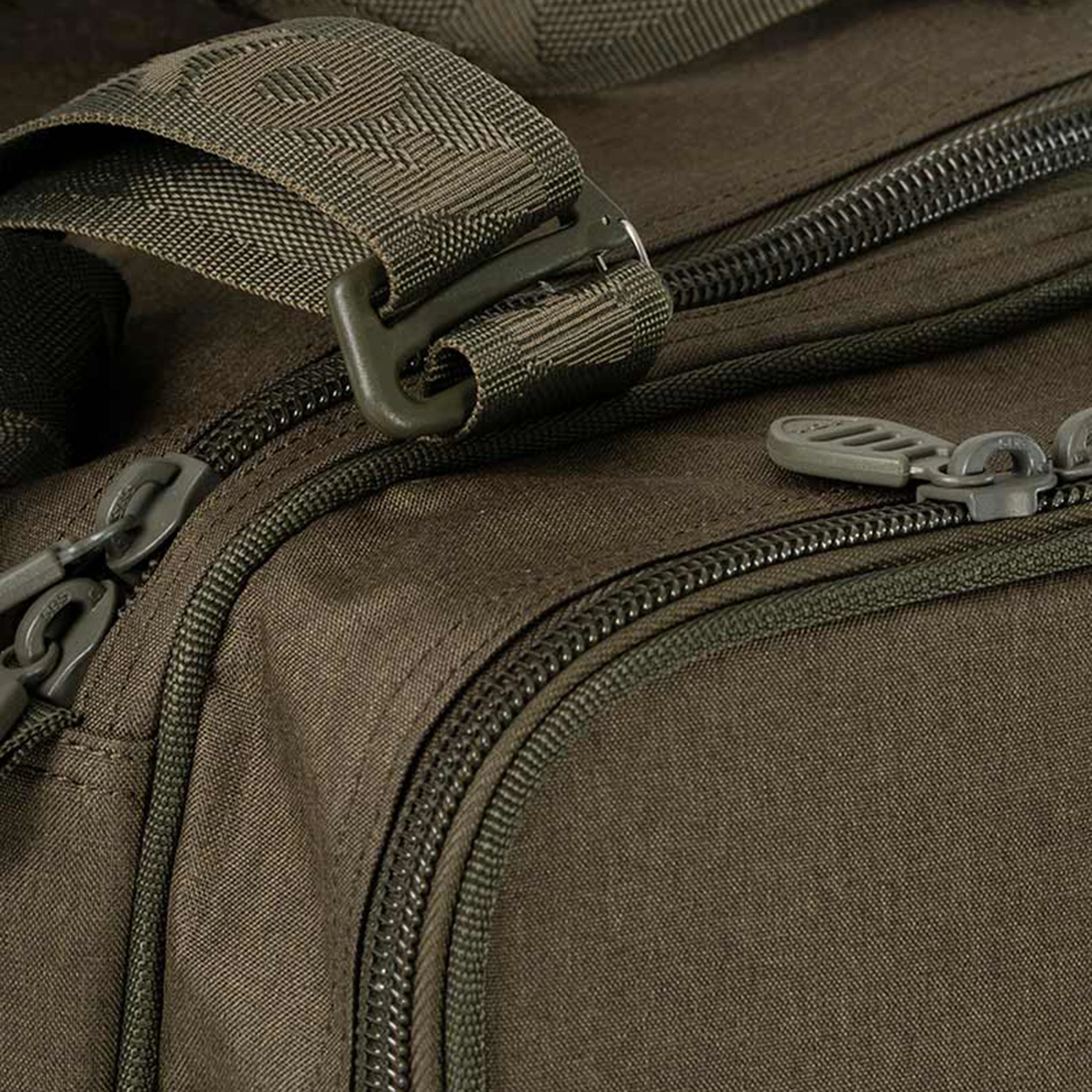 Voyager® Medium Carryall - Image 3