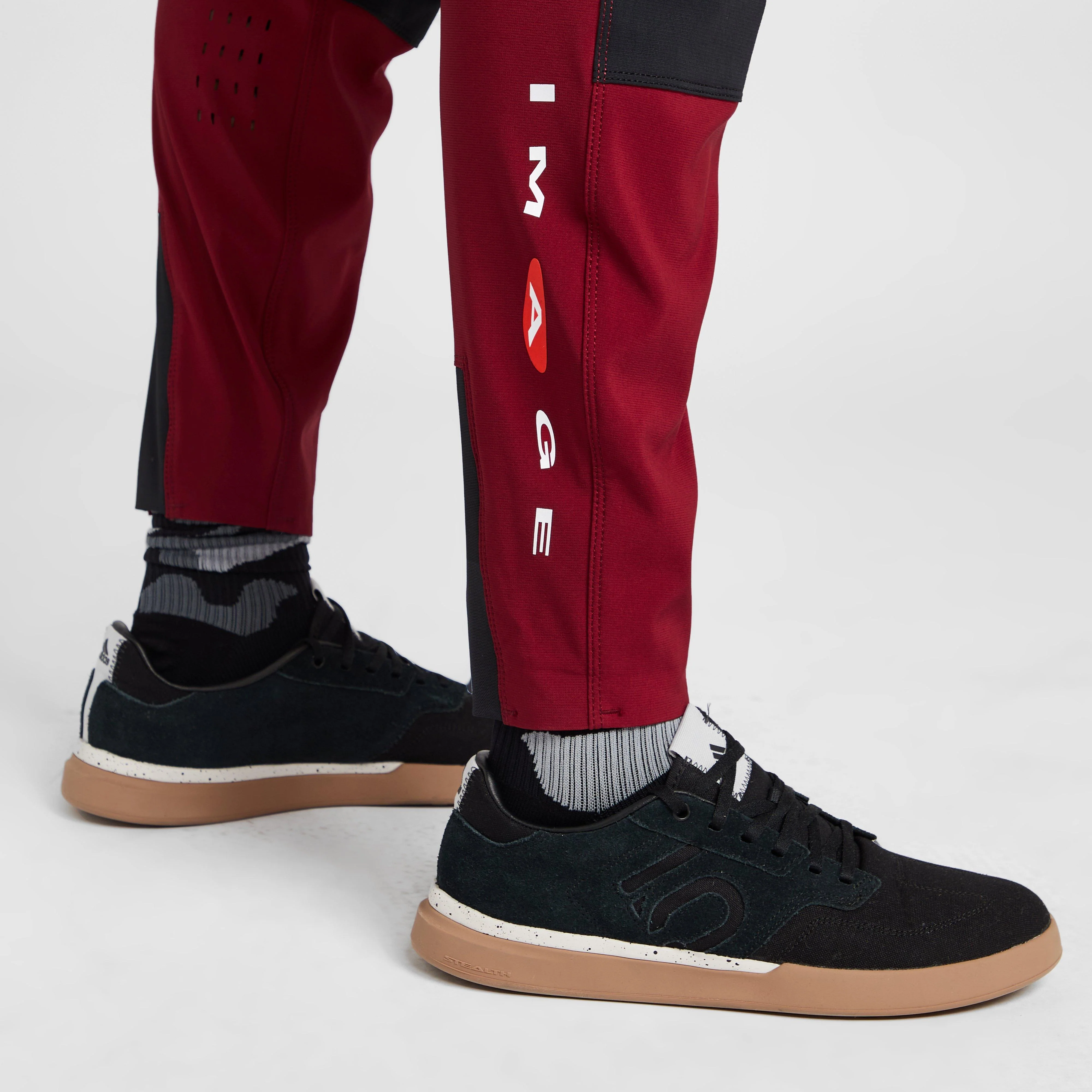 Men's Defend Aurora Pants - Image 7