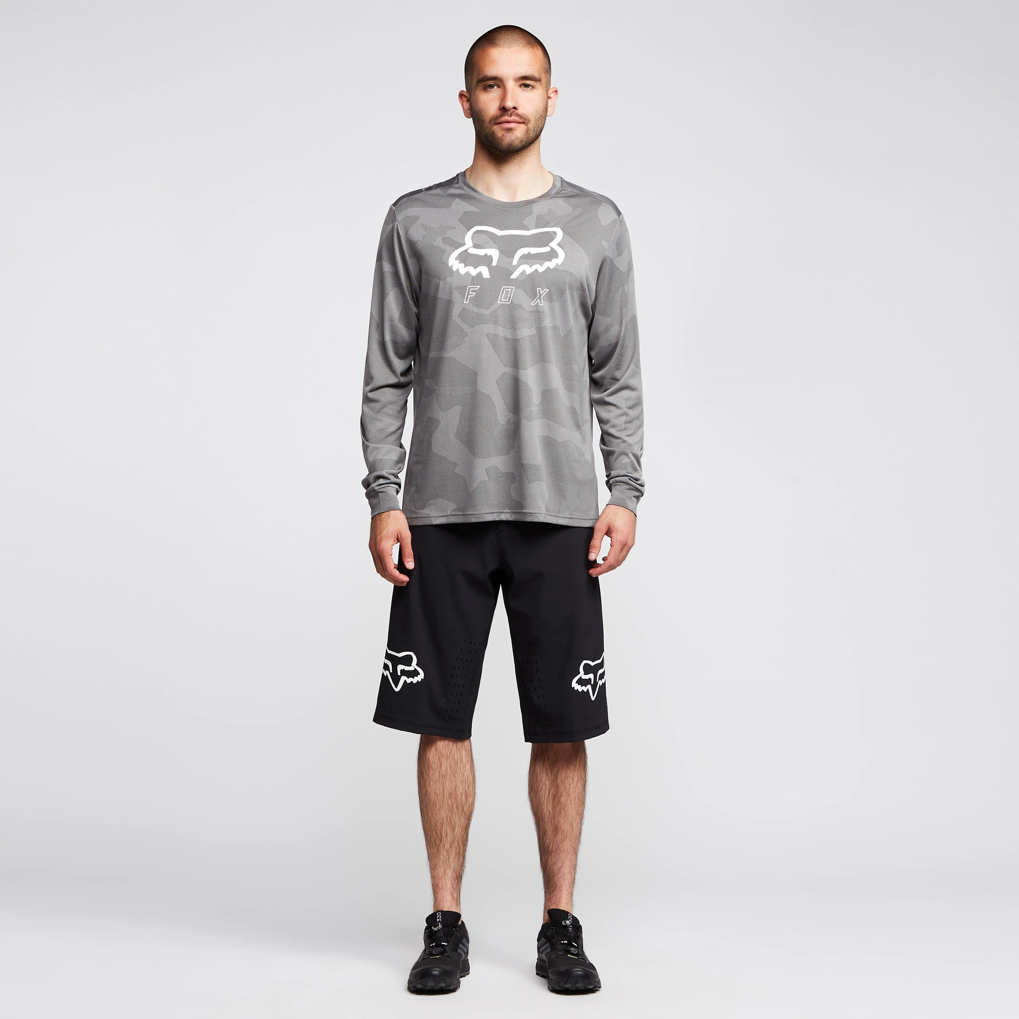 Men’s Defend Shorts - Image 3