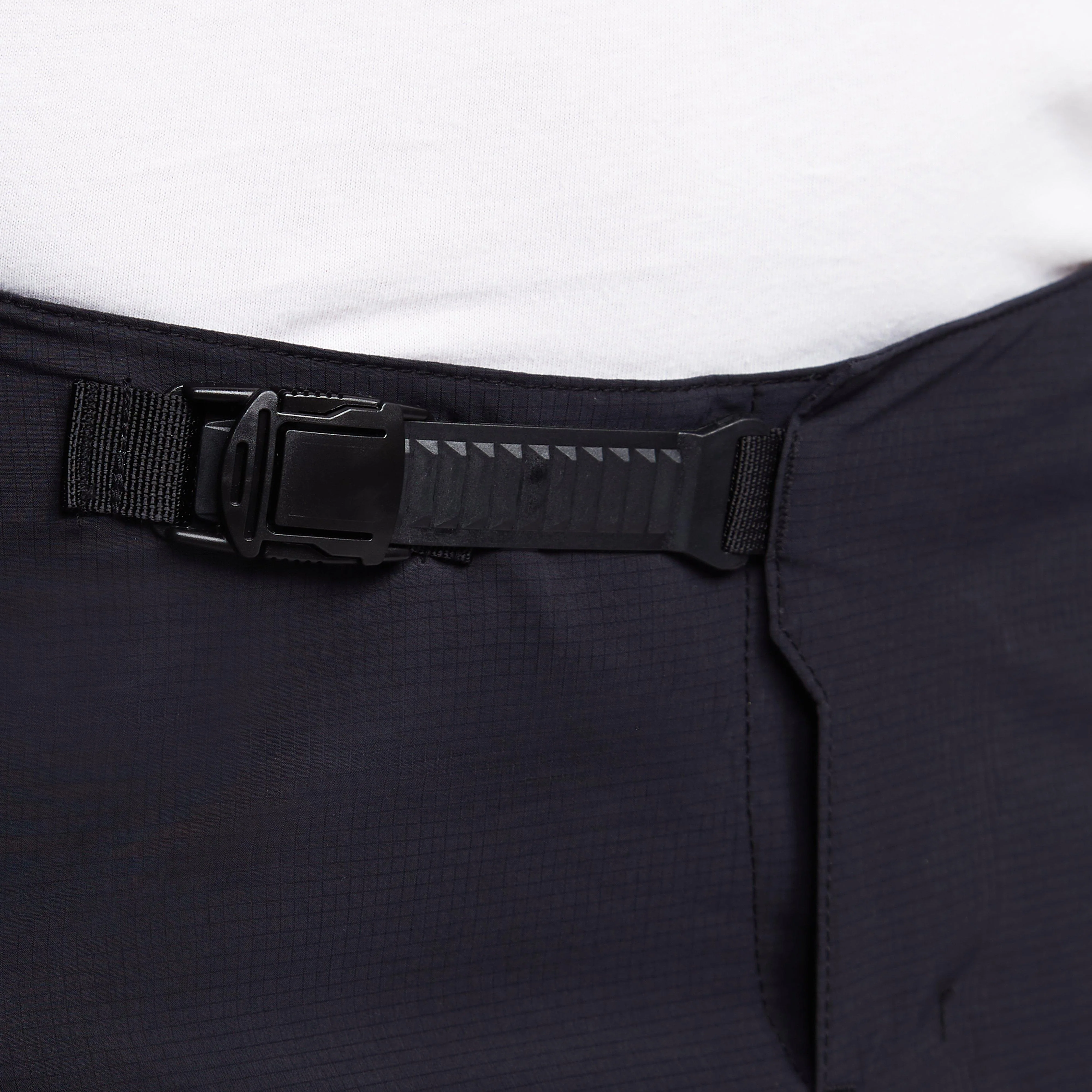 Men's Flexair Lite Shorts - Image 5
