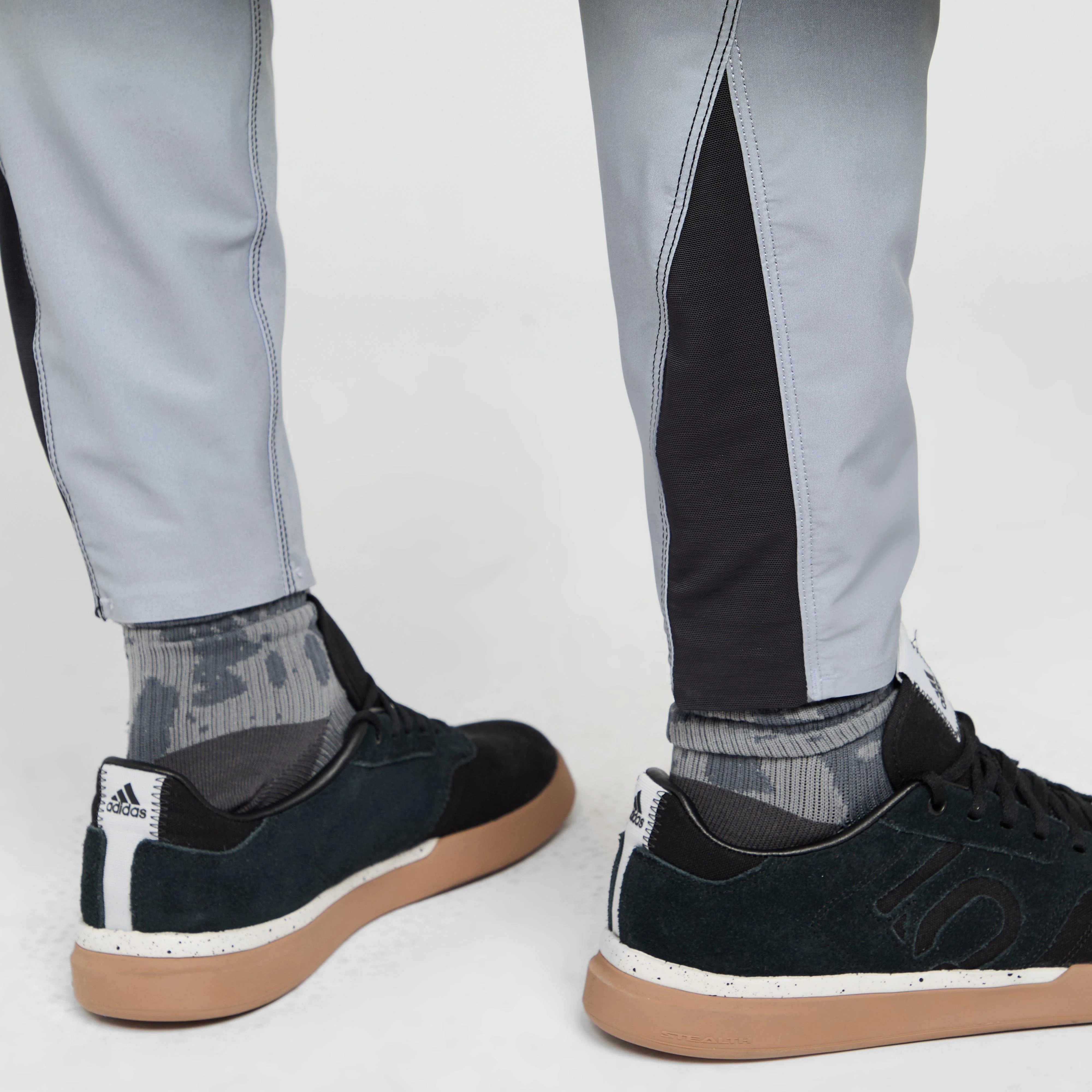 Men's Flexair Race Pants - Image 6