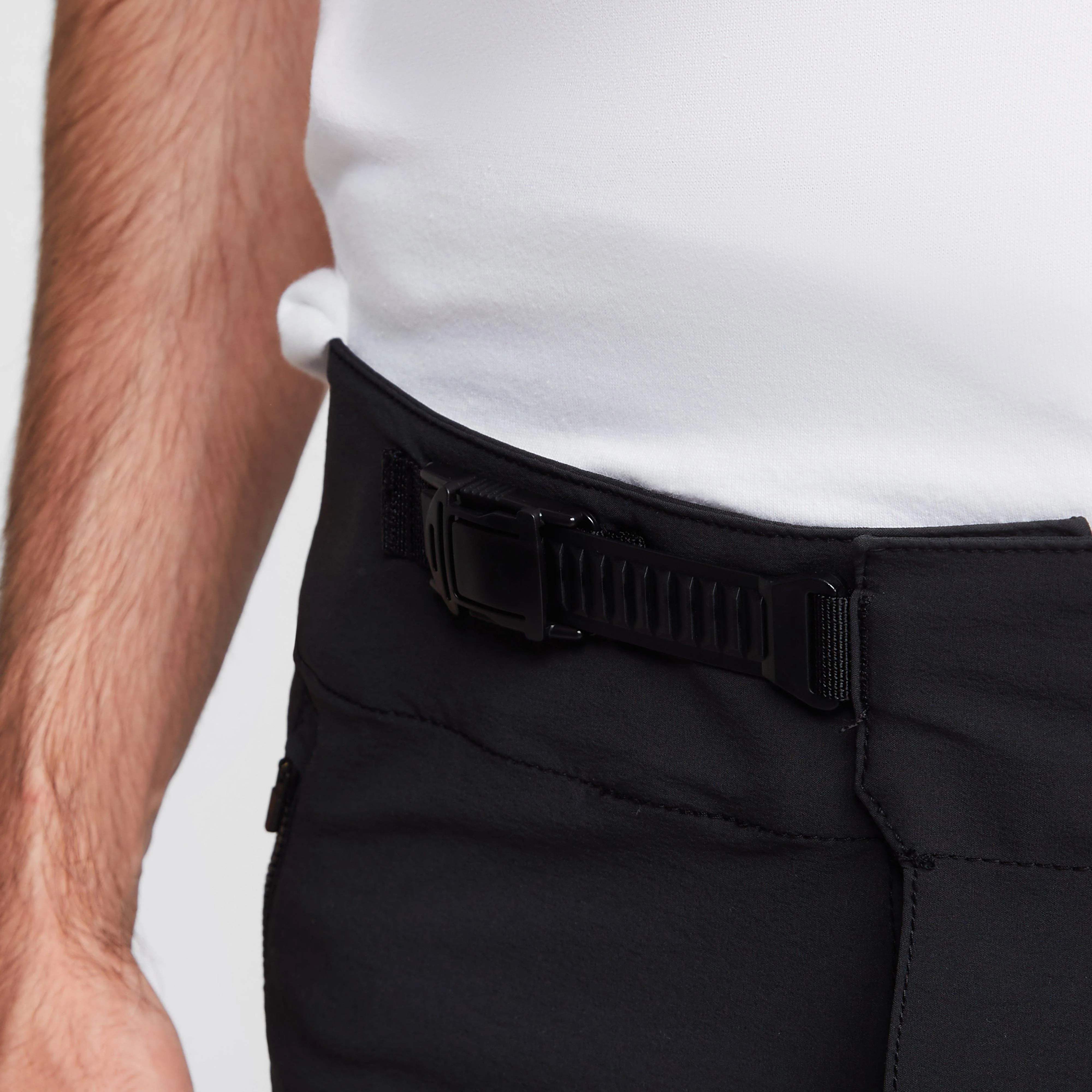 Men's Flexair Shorts - Image 6