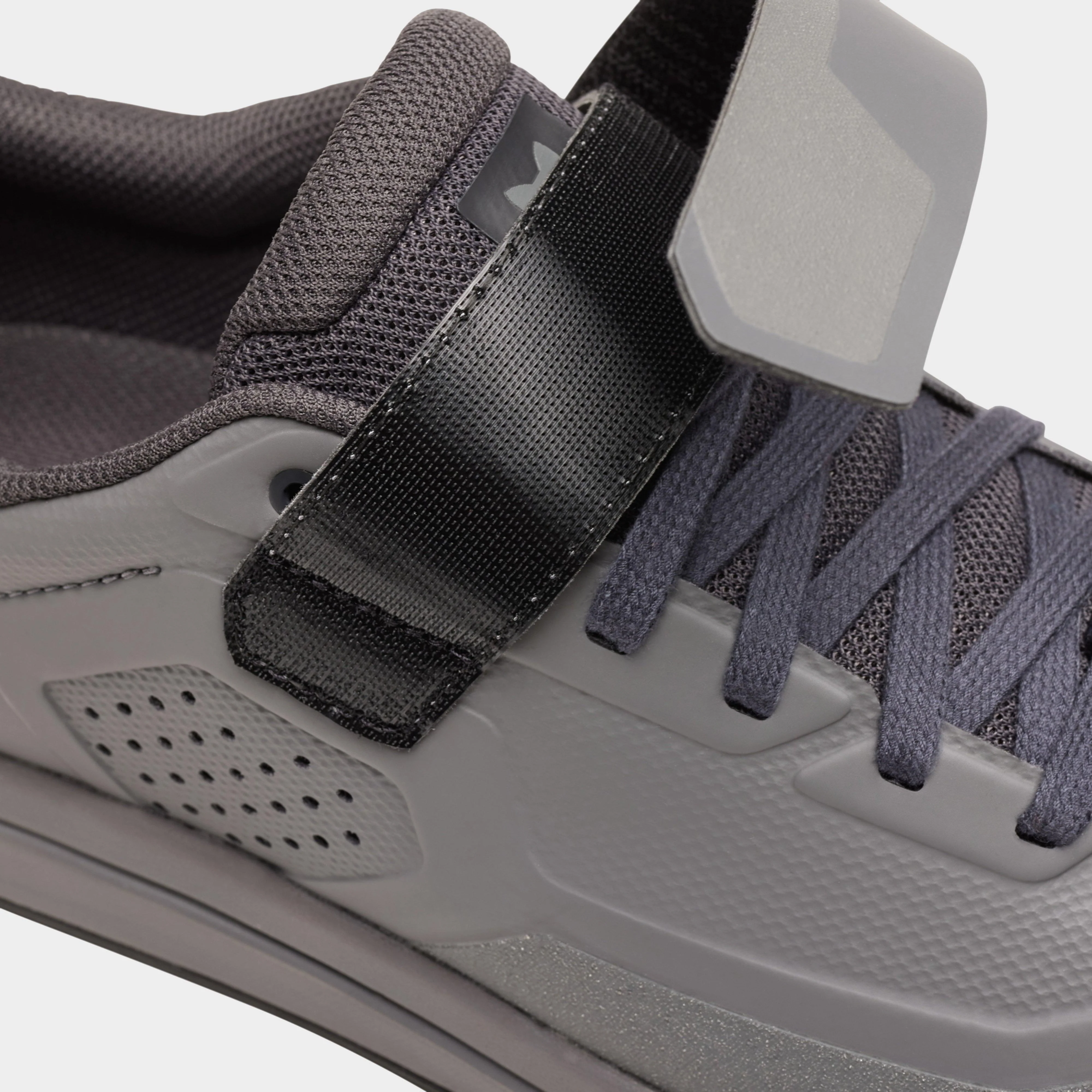 Union Clipless Shoes - Image 8