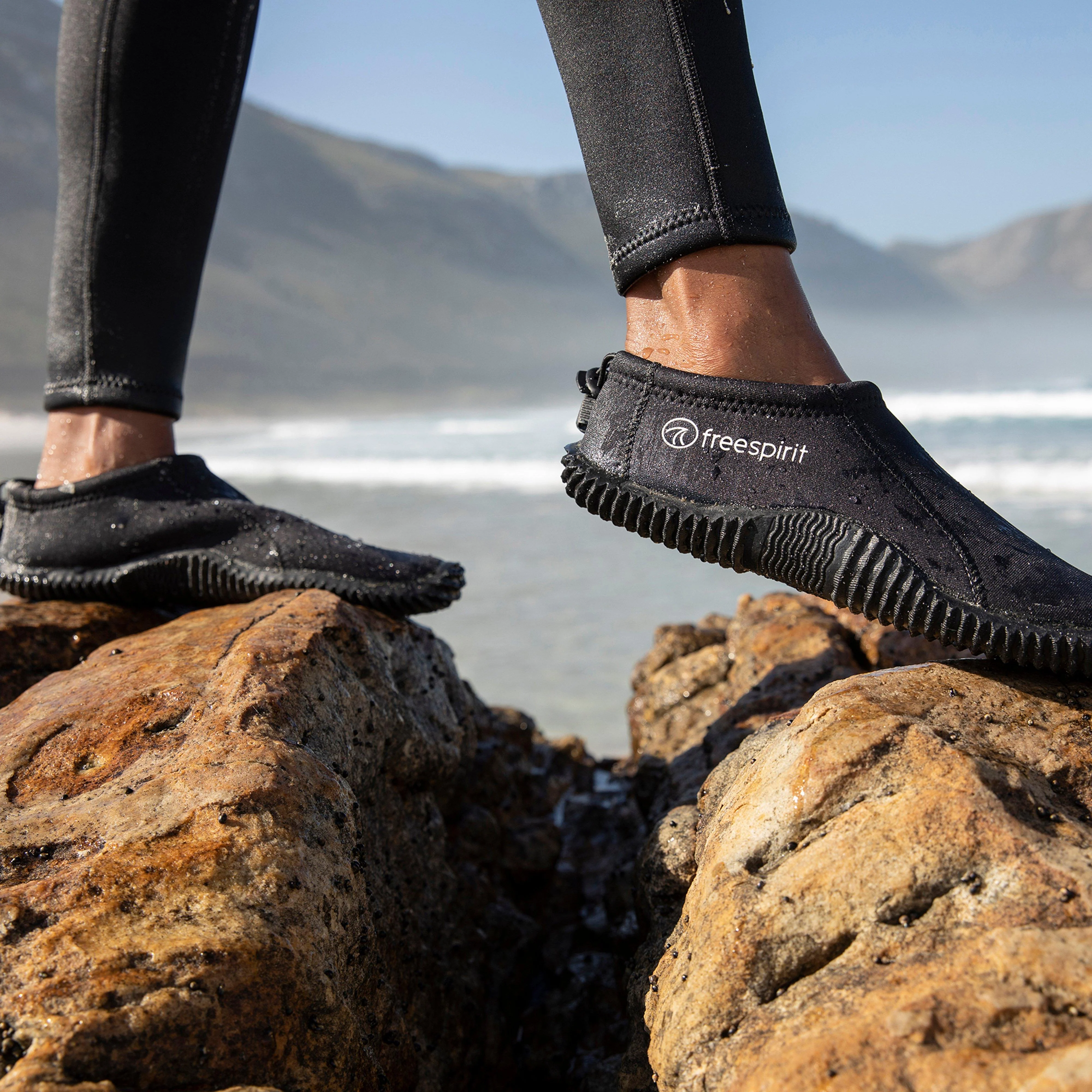 Unisex Diving Shoe - Image 10