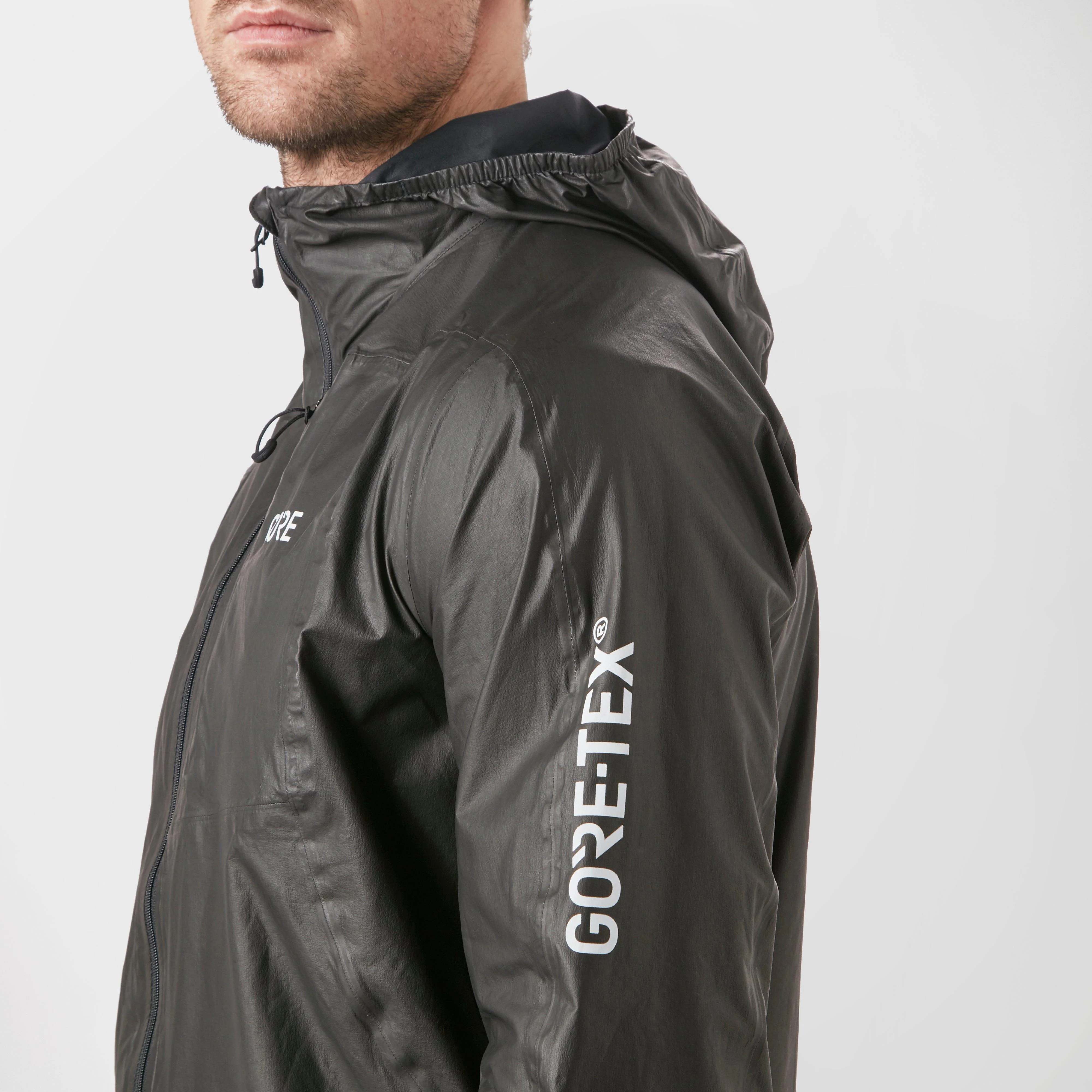 R7 Gore-Tex ShakeDry Hooded Jacket - Image 5