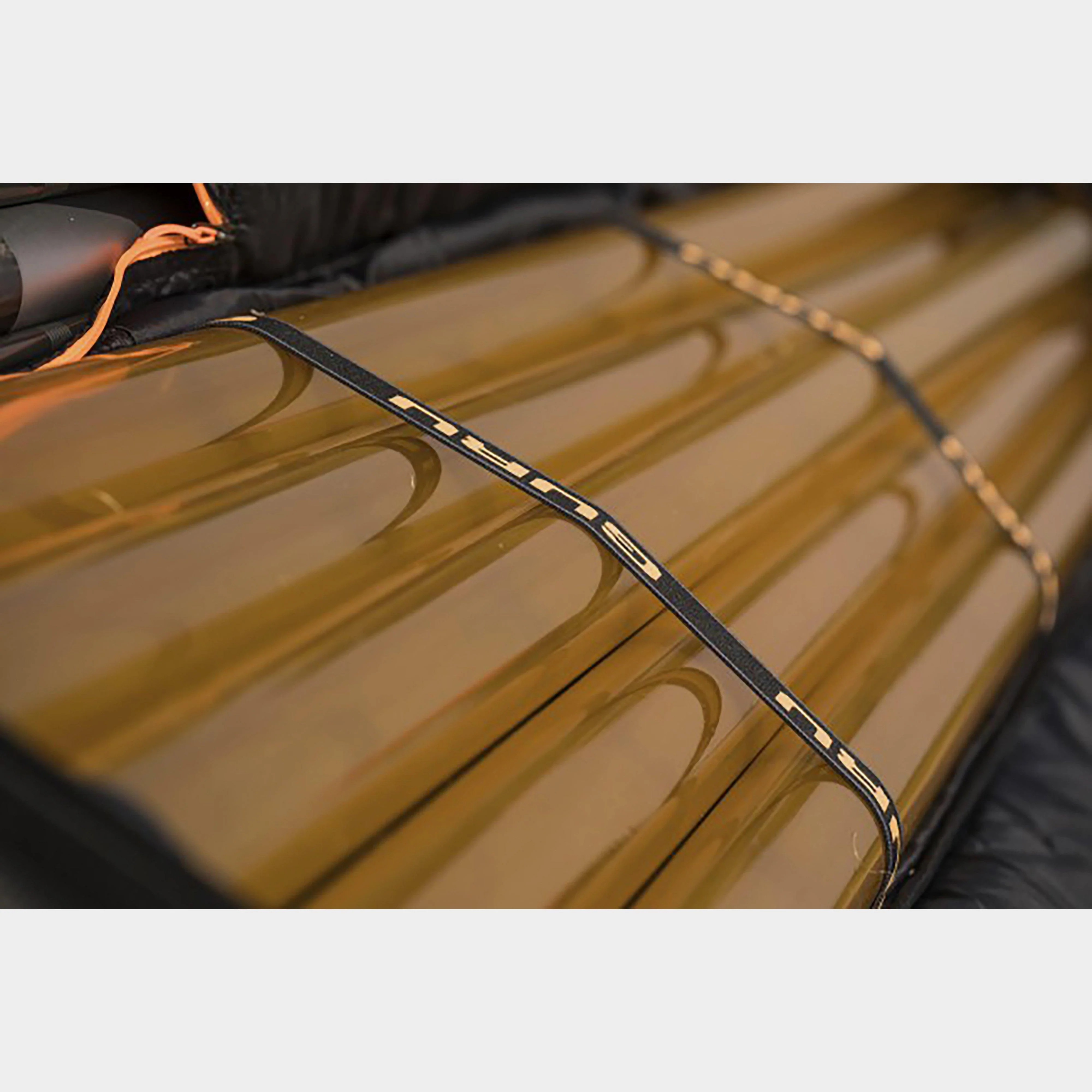 Fusion Pole Holdall - Image 6