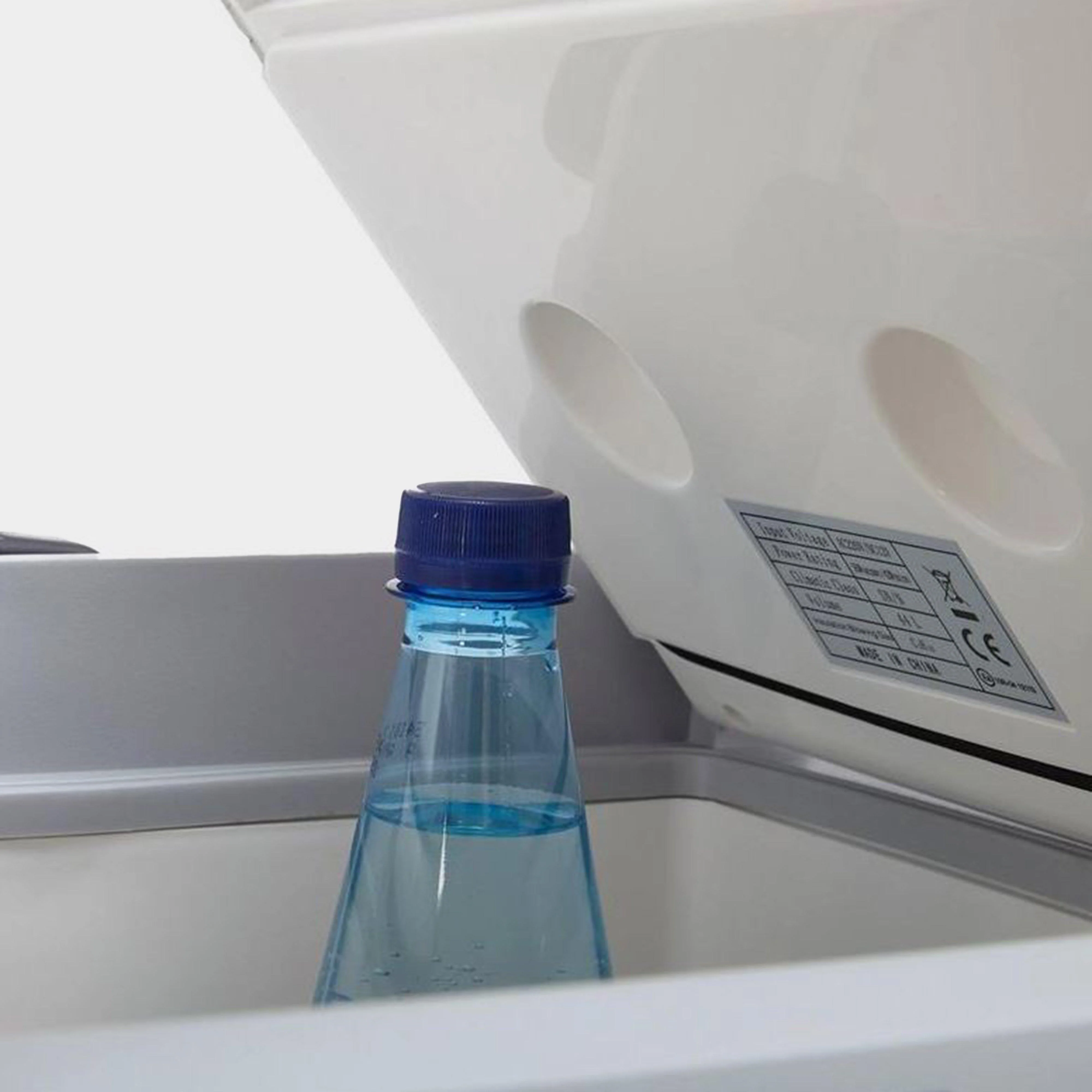 45 Litre 12V 240V Cooler - Image 6