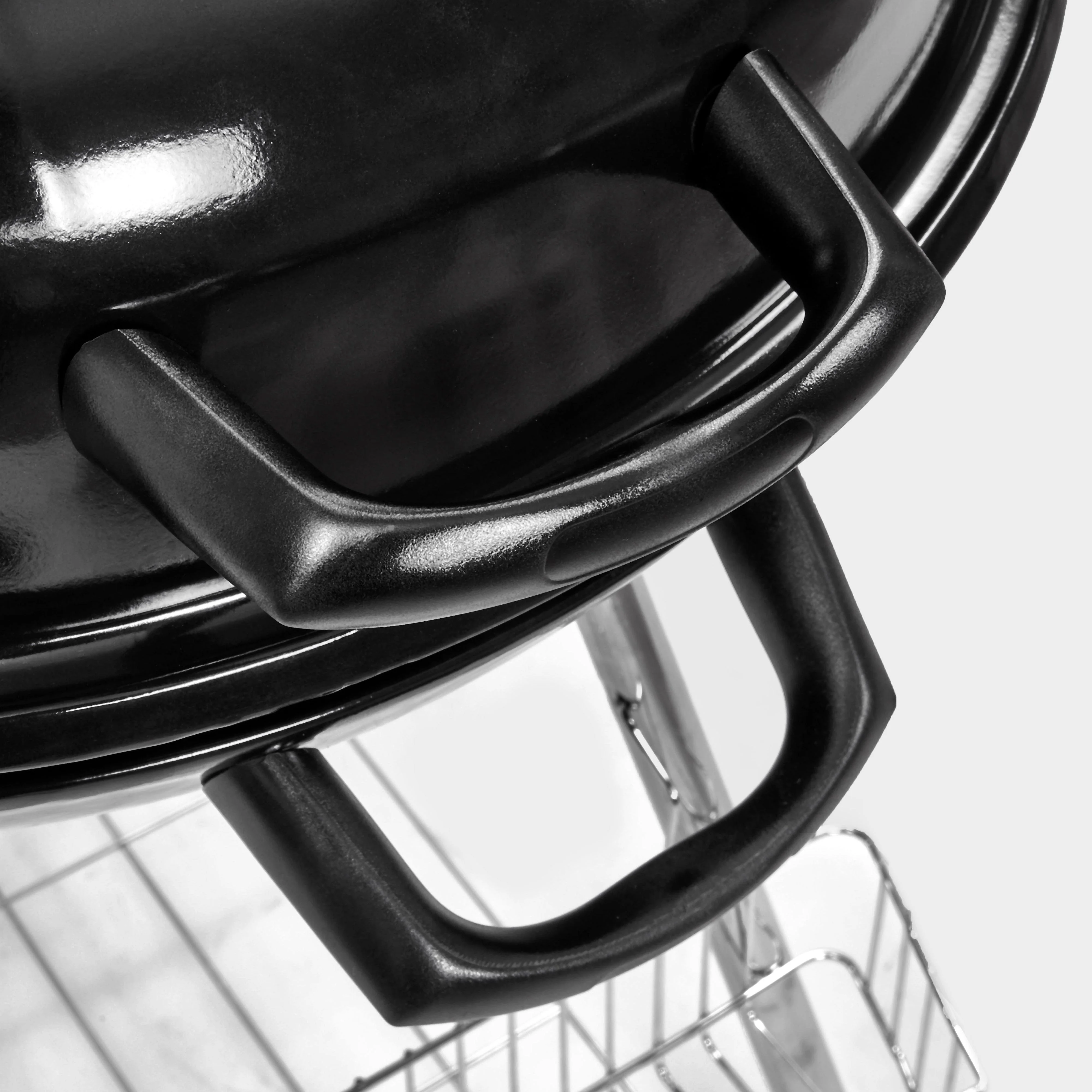 Classic Kettle BBQ 57cm - Image 7