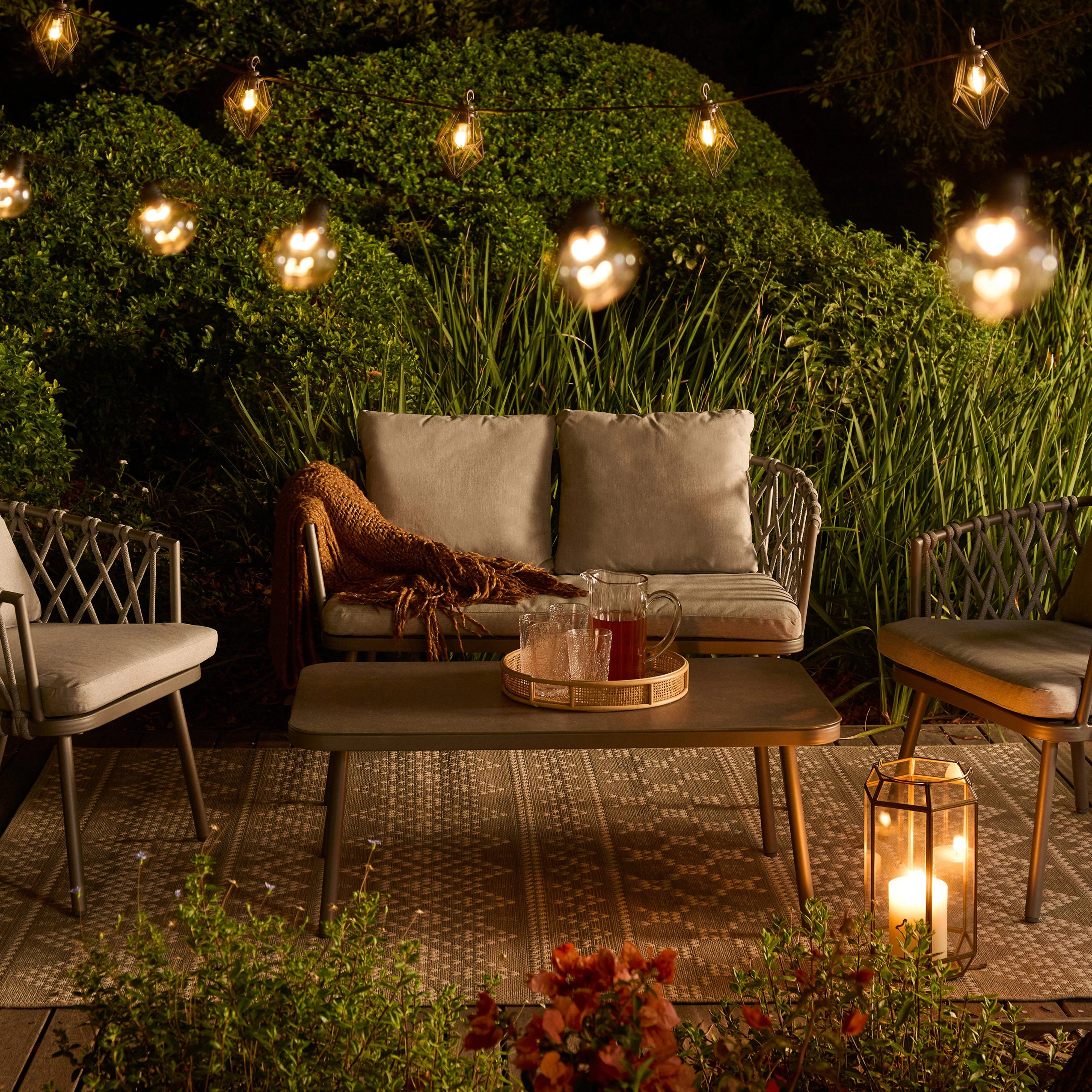 Penryn Lounge Set - Image 3