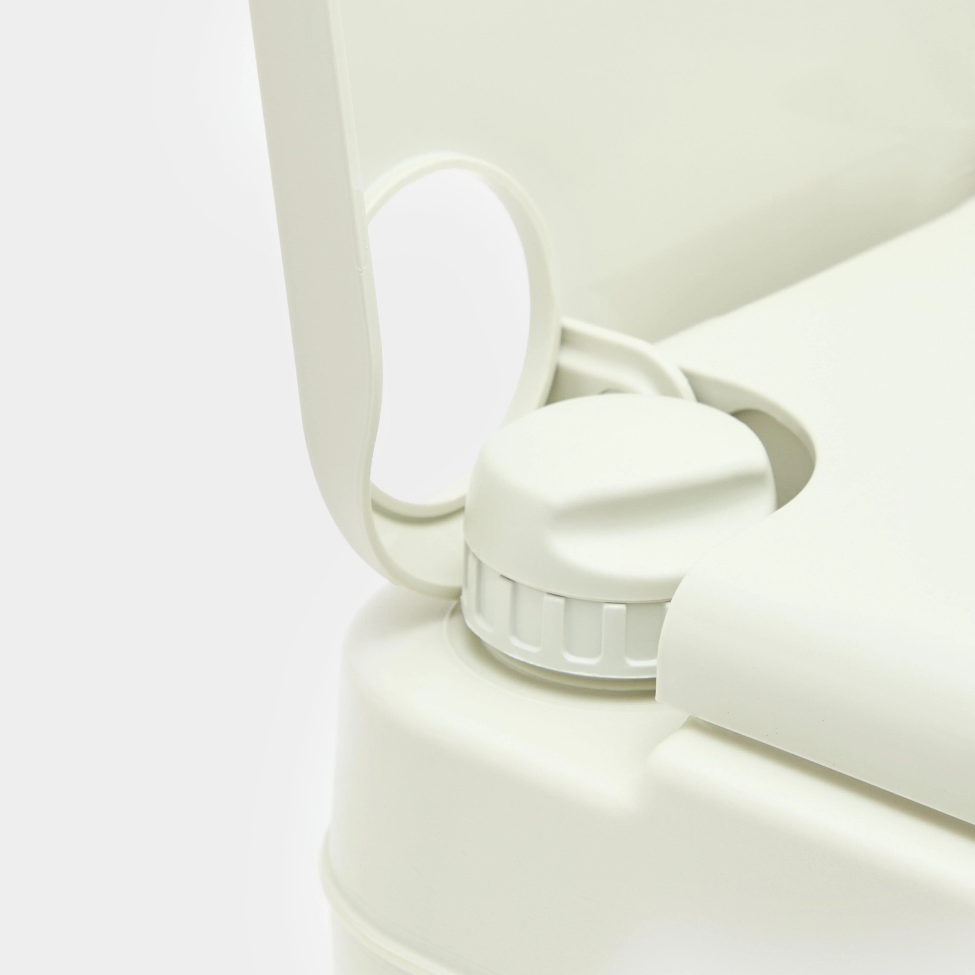 Portable Flush Toilet - Image 6