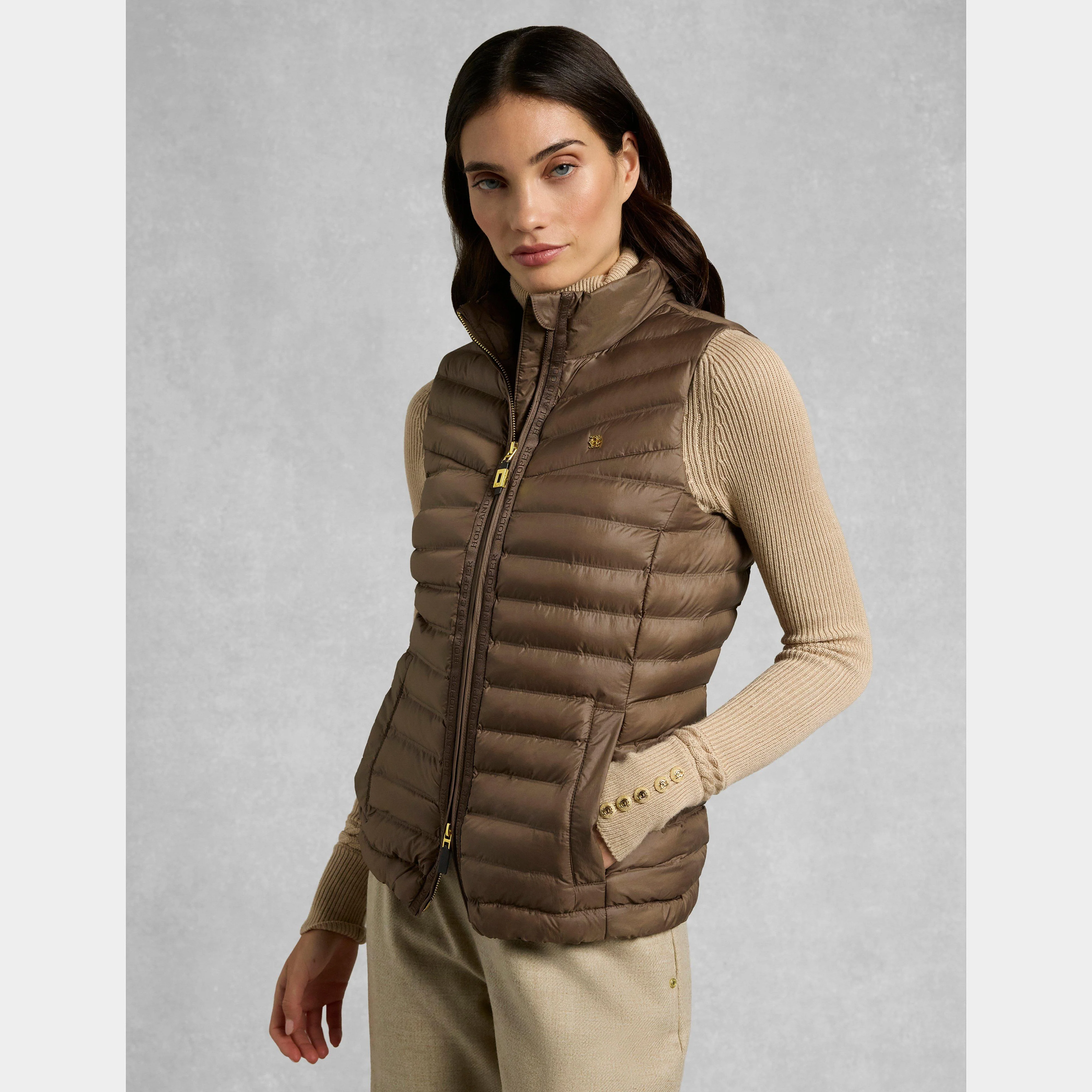 Women's Lightweight Puffer Gilet Chestnut - Image 4