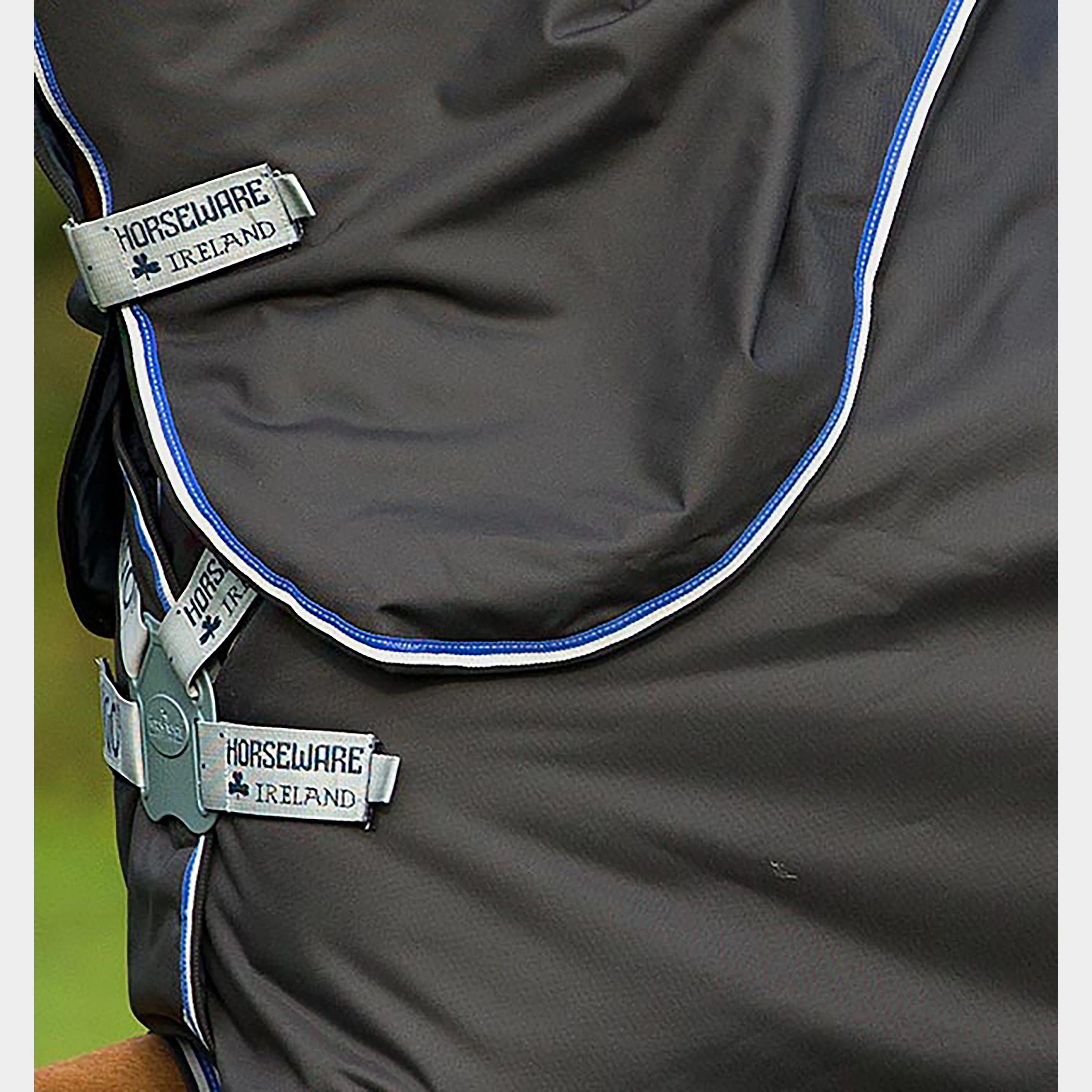 Amigo Bravo 12 Plus Lightweight Turnout Rug - Image 2